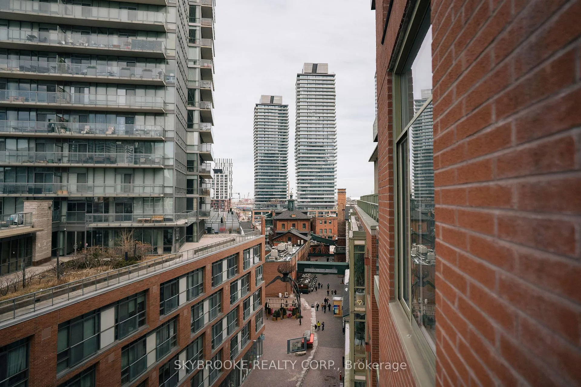 Photo 16 of Unit 907, 39 Parliament Street, Toronto, Waterfront Communities — HOMEH