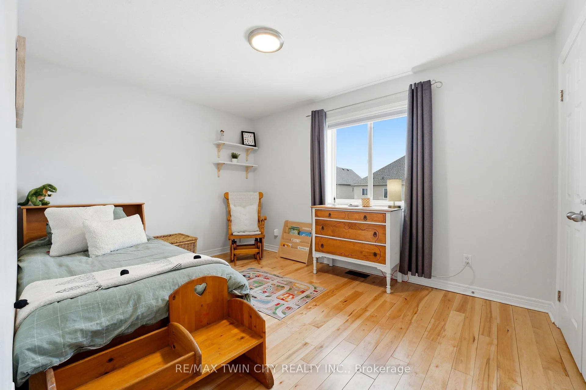 Photo 15 of 9 Patterson Drive, North Dumfries — HOMEH