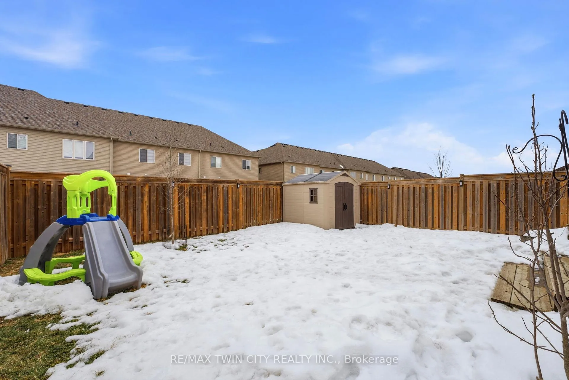 Photo 19 of 9 Patterson Drive, North Dumfries — HOMEH
