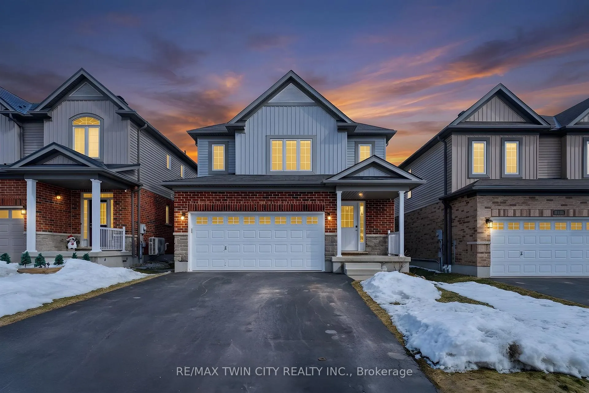 Photo 29 of 9 Patterson Drive, North Dumfries — HOMEH