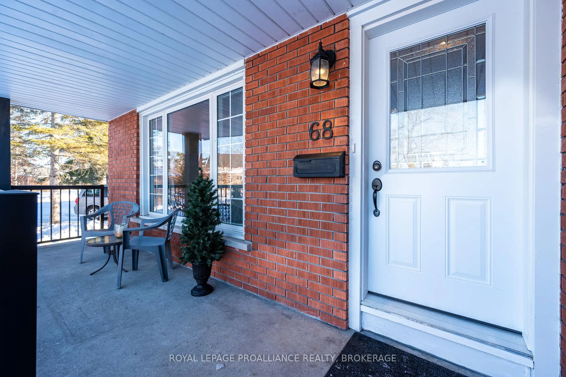 Photo 5 of 68 Mackenzie Crescent, Kingston, Central City West — HOMEH