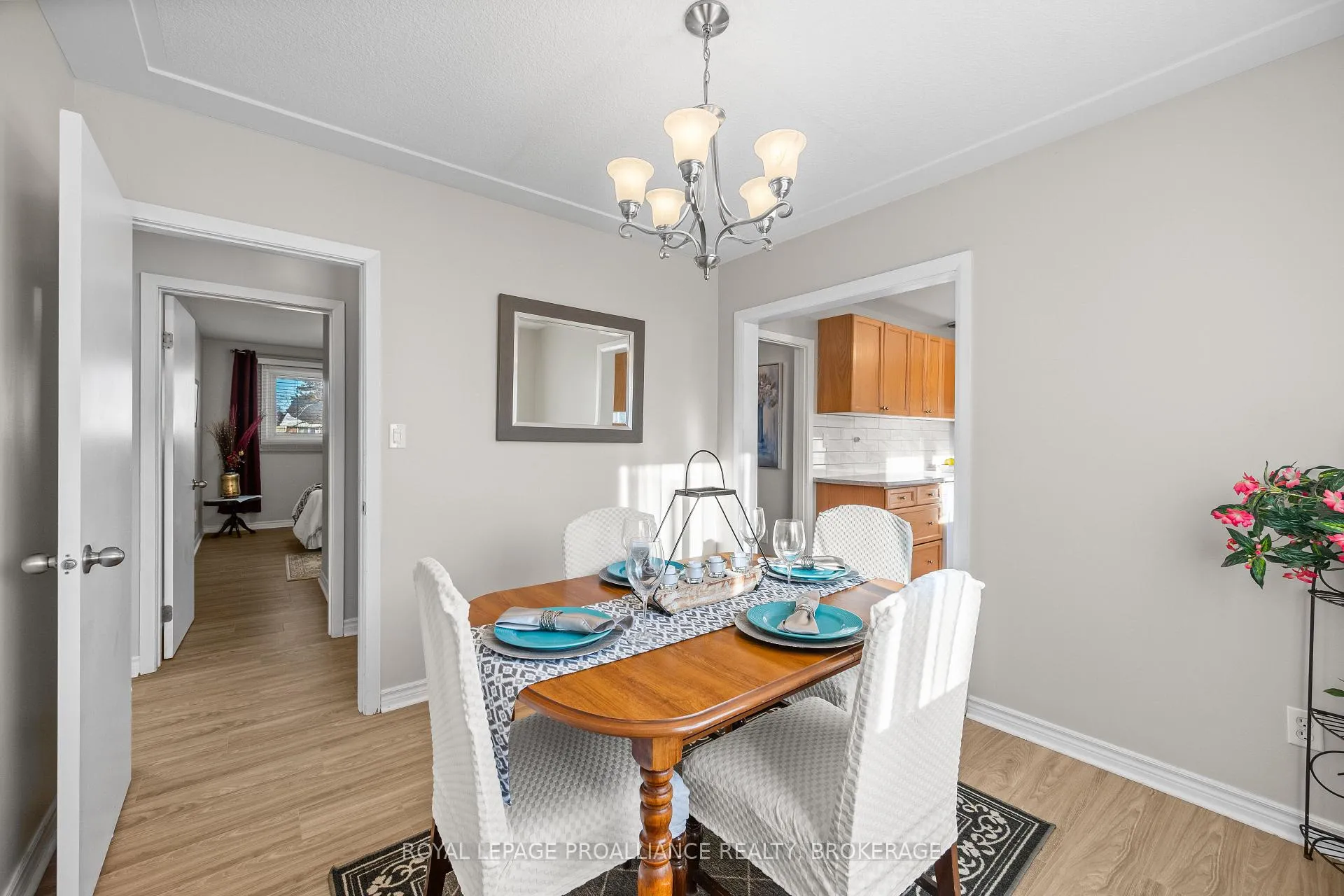 Photo 15 of 68 Mackenzie Crescent, Kingston, Central City West — HOMEH