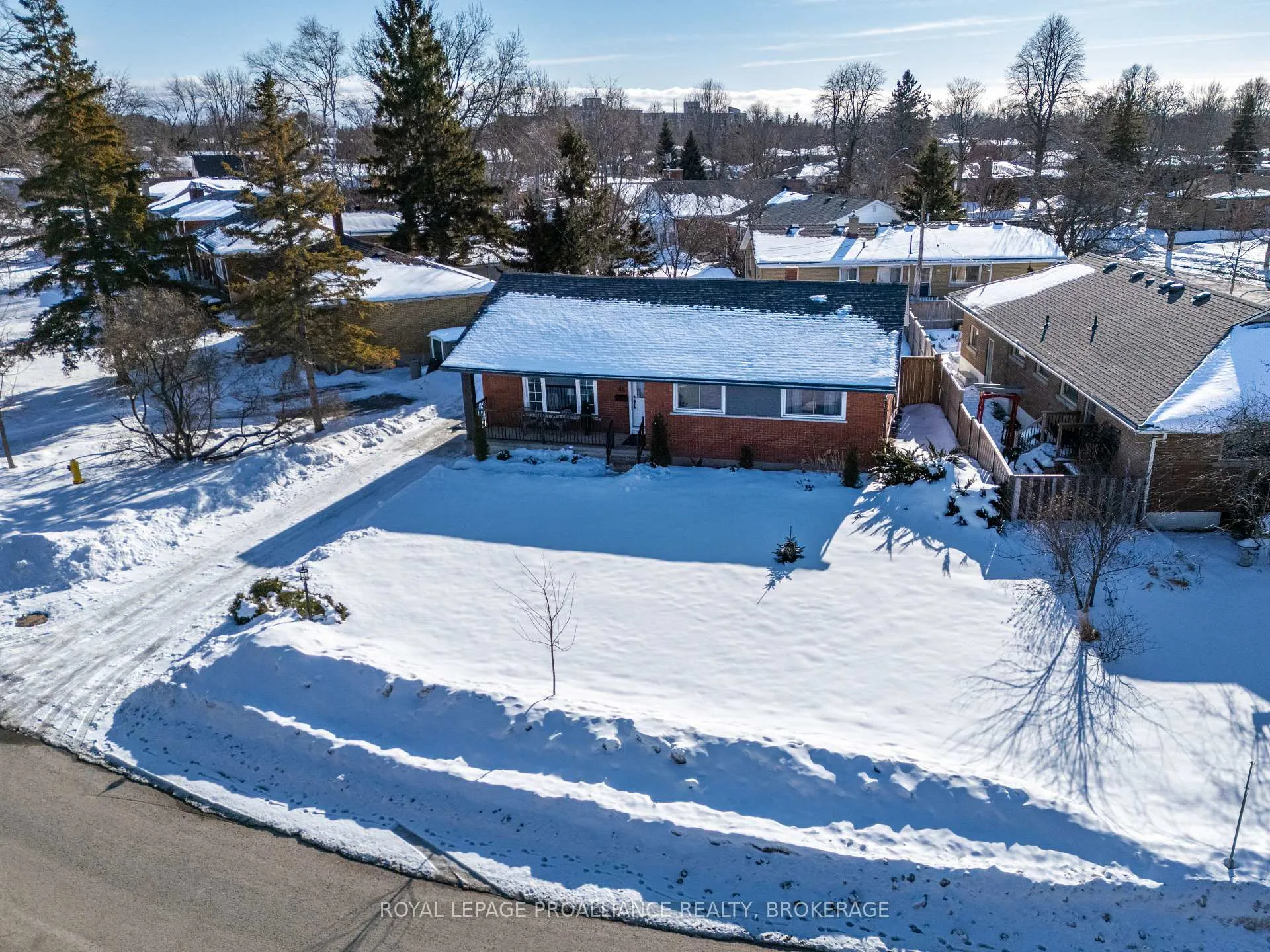 Photo 44 of 68 Mackenzie Crescent, Kingston, Central City West — HOMEH