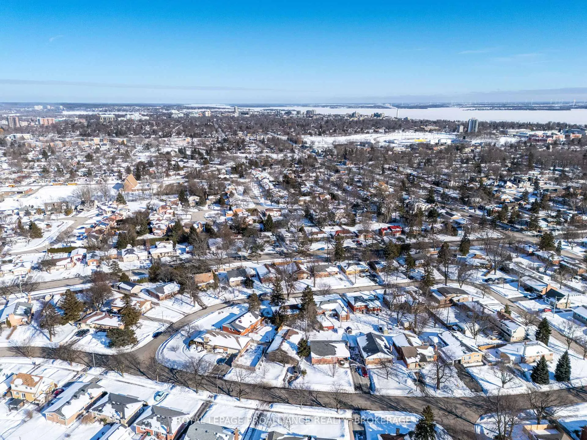 Photo 48 of 68 Mackenzie Crescent, Kingston, Central City West — HOMEH