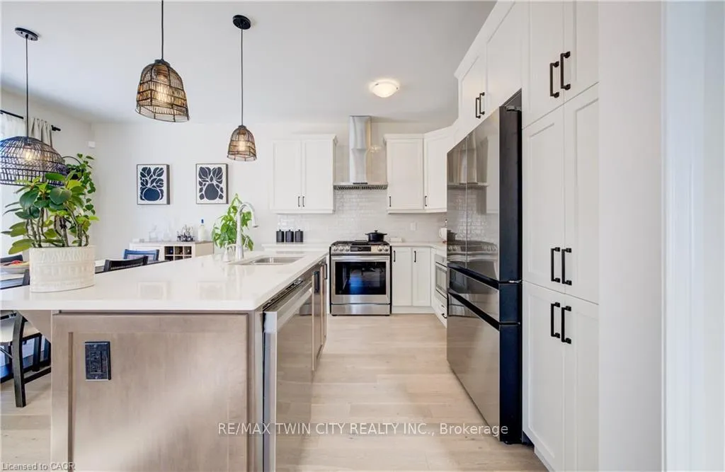 Photo 16 of 277 Forestwalk Street, Kitchener — HOMEH