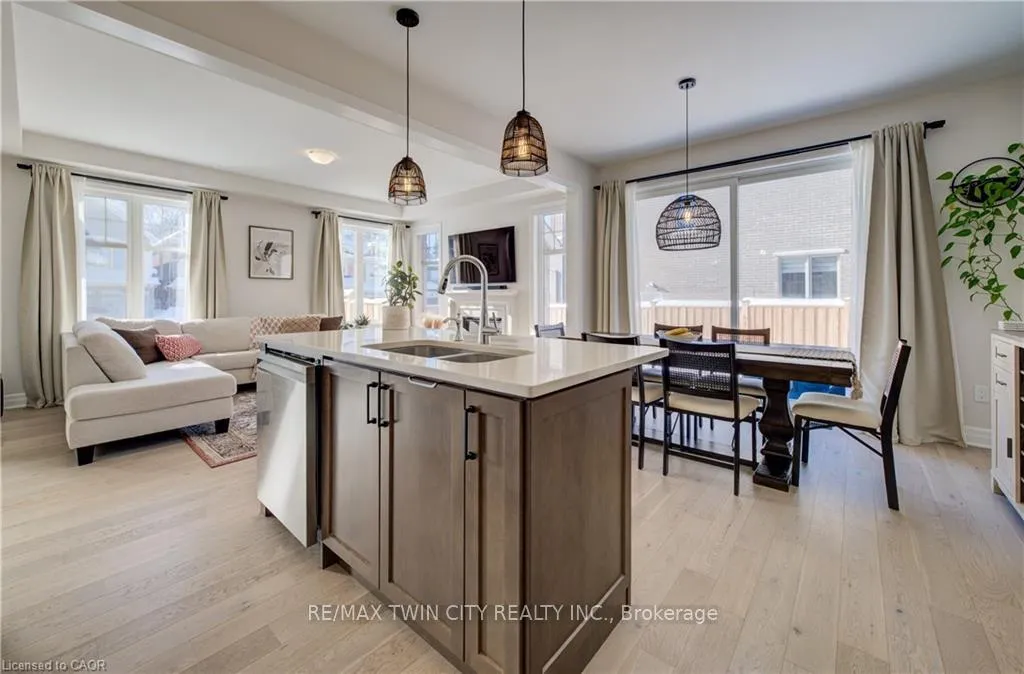 Photo 20 of 277 Forestwalk Street, Kitchener — HOMEH