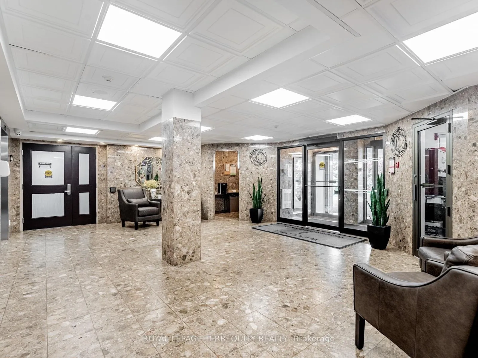 Photo 30 of Unit 1202, 2 Westney Road N, Ajax, Central West — HOMEH