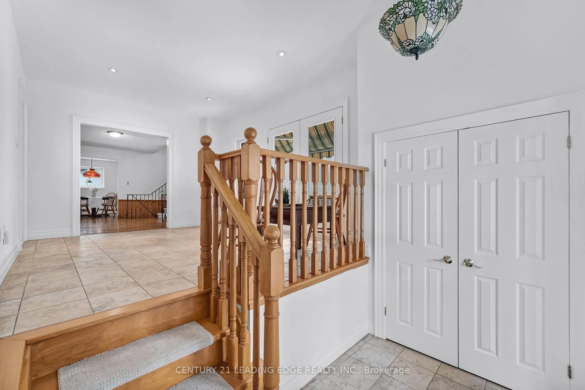 Photo 20 of 121 Twyn Rivers Drive, Pickering, Rougemount — HOMEH