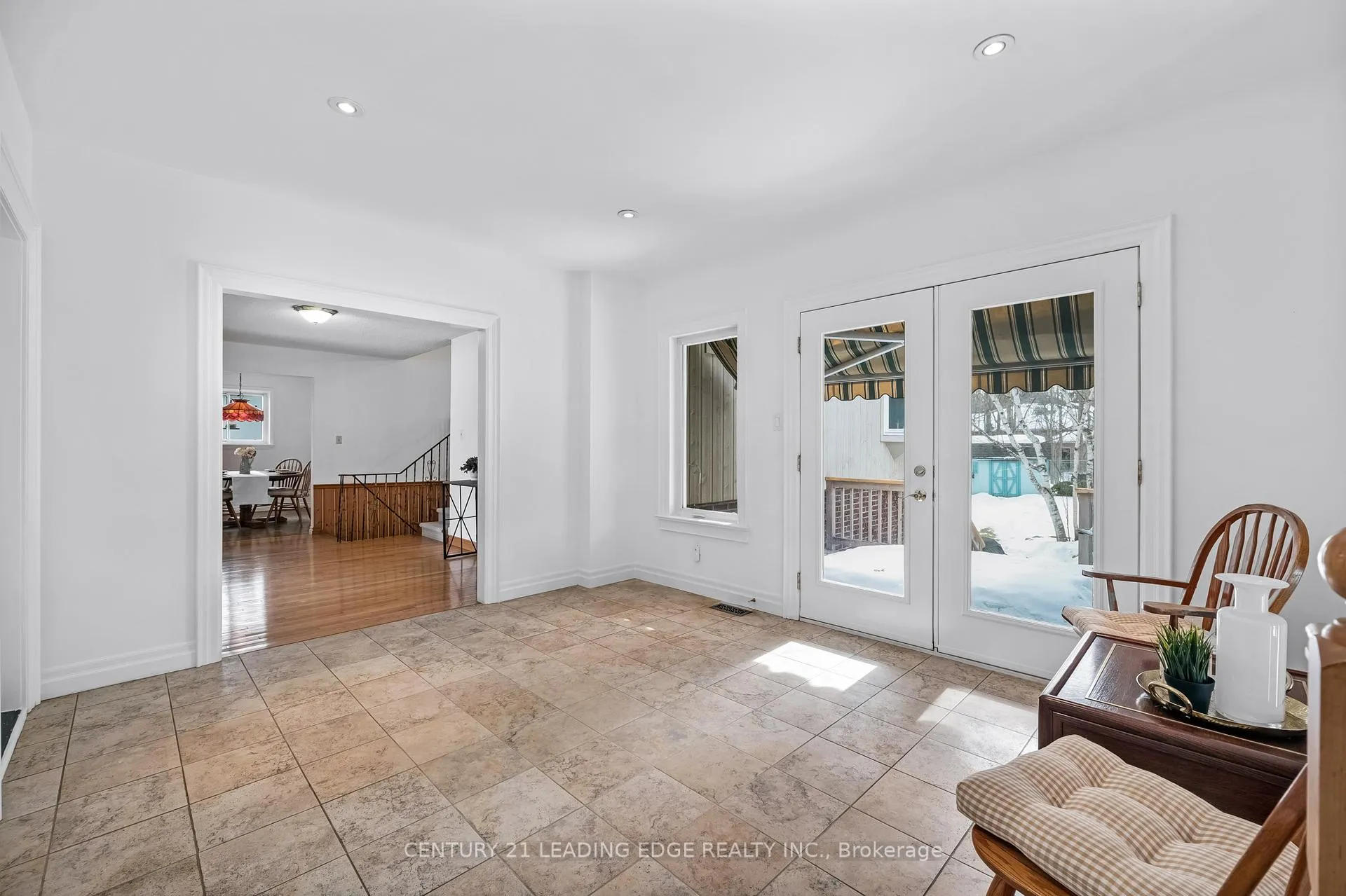 Photo 21 of 121 Twyn Rivers Drive, Pickering, Rougemount — HOMEH