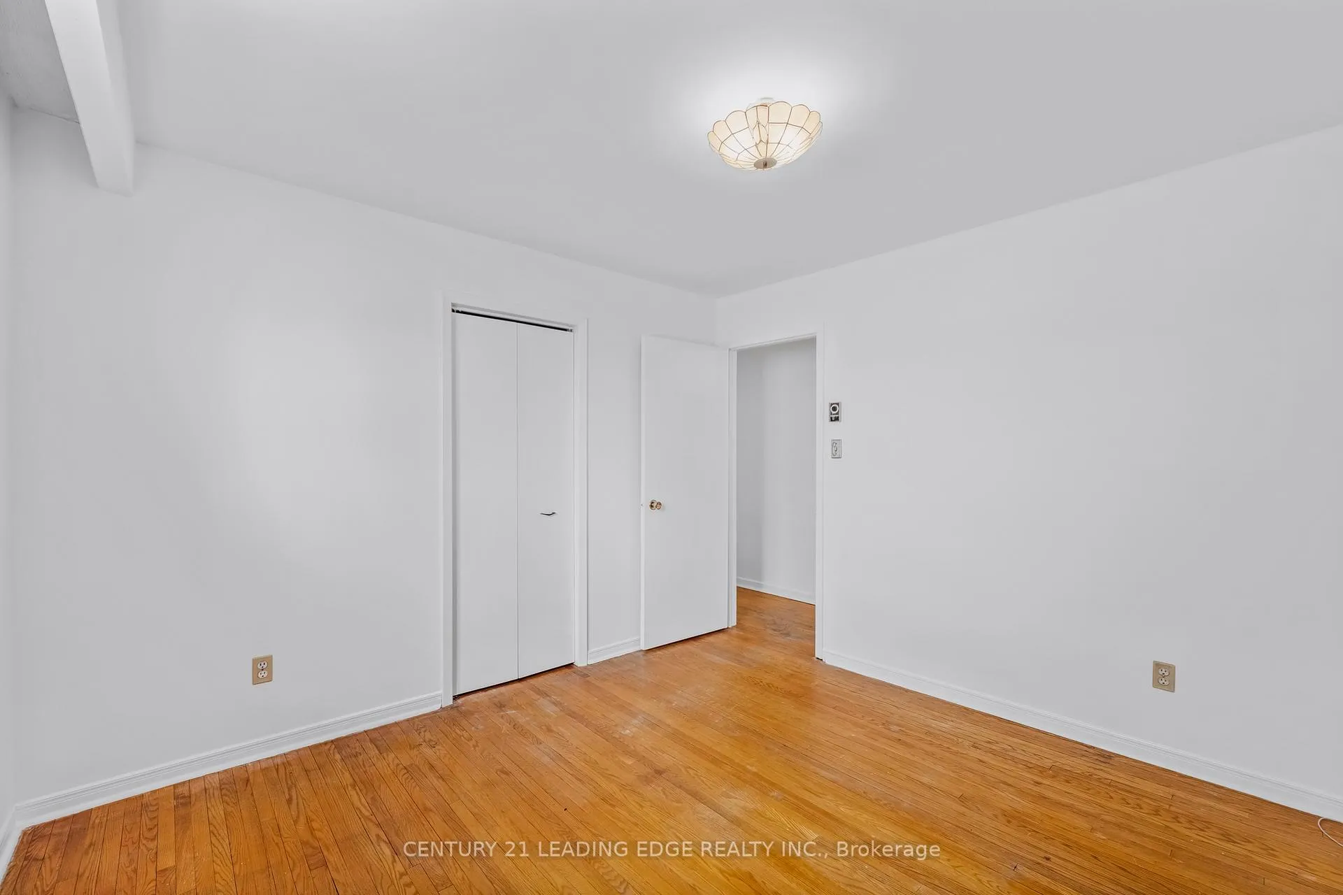 Photo 28 of 121 Twyn Rivers Drive, Pickering, Rougemount — HOMEH