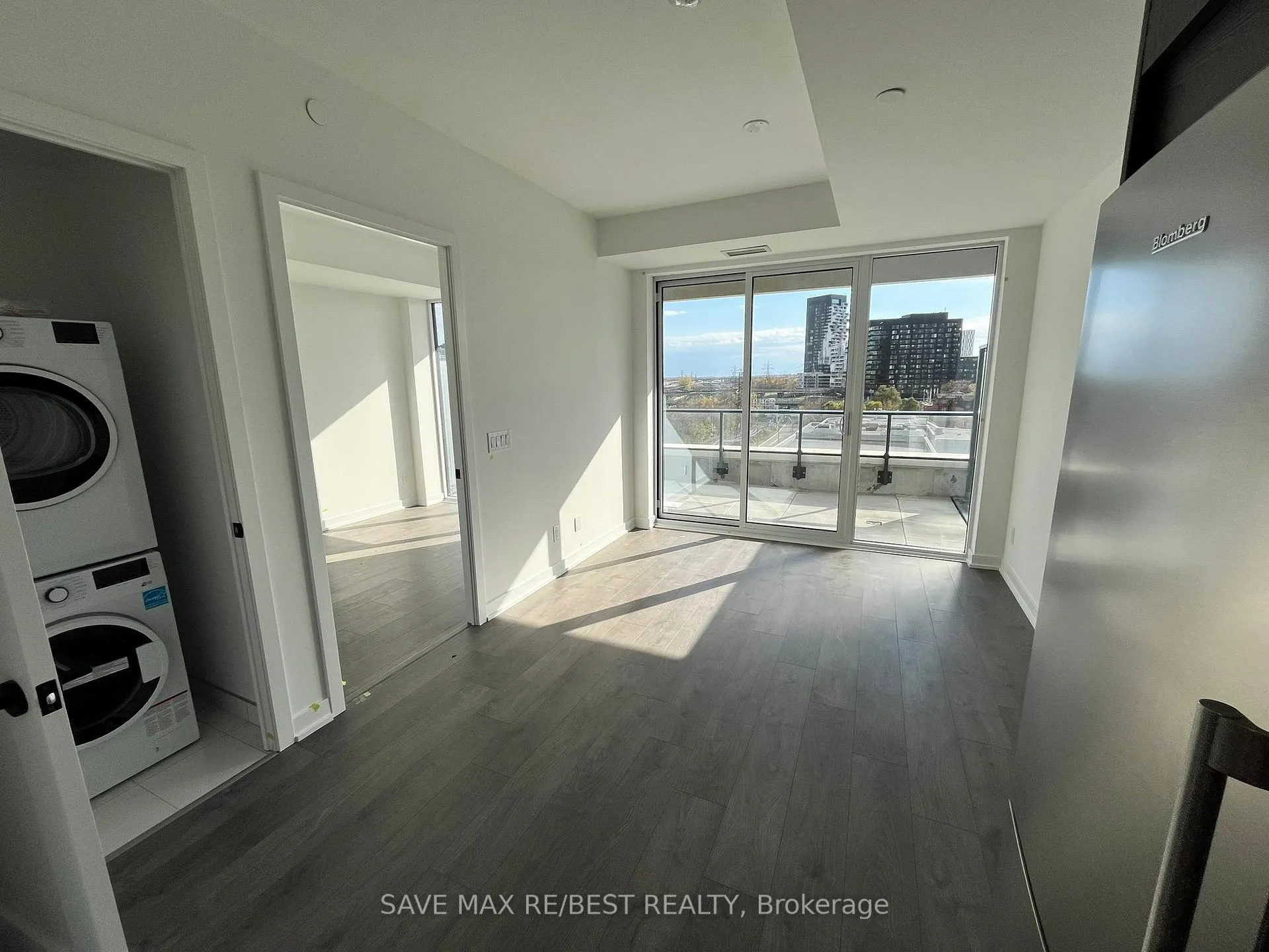 Photo 13 of Unit 511, 5 Defries Street, Toronto, Regent Park — HOMEH