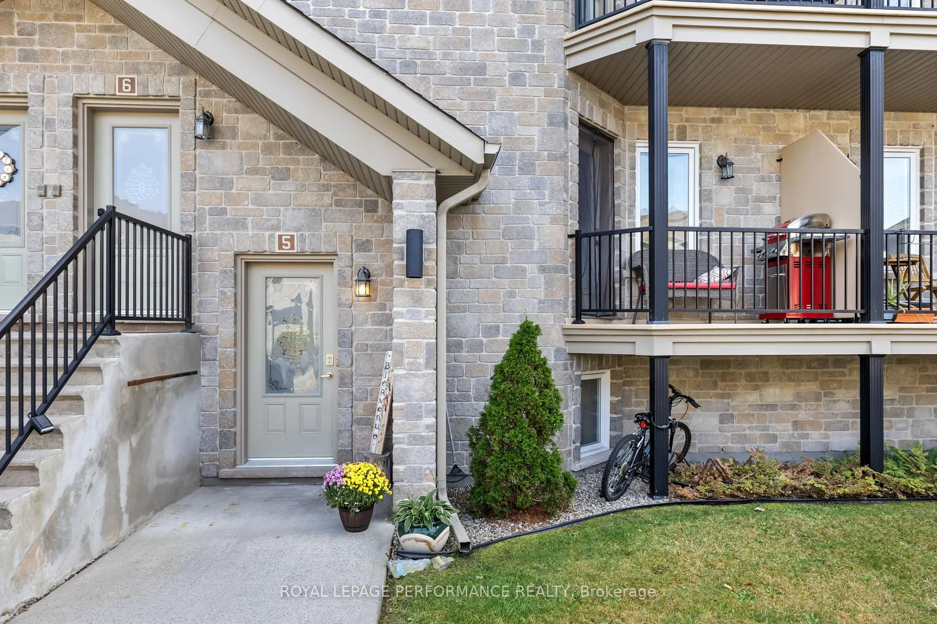 Photo 2 of Unit 5, 39 Main Street, The Nation, Limoges — HOMEH