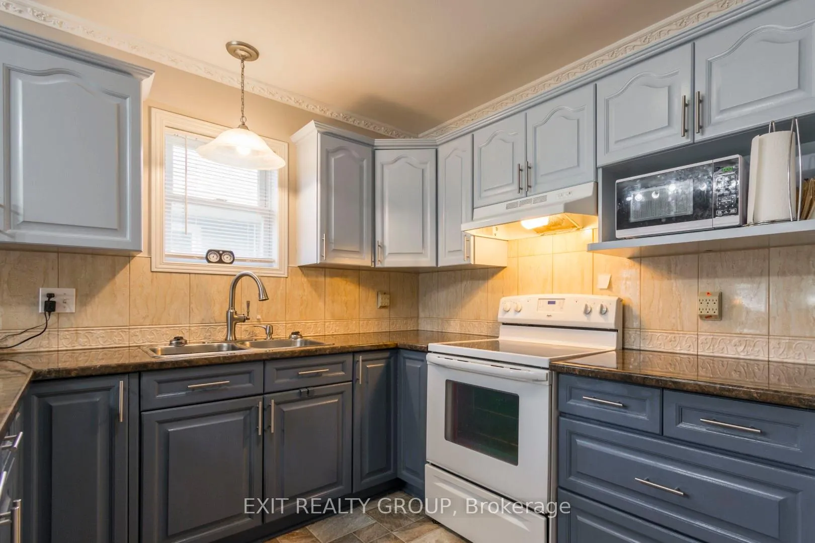 Photo 9 of 36 Cretney Drive, Prince Edward County, Wellington Ward — HOMEH