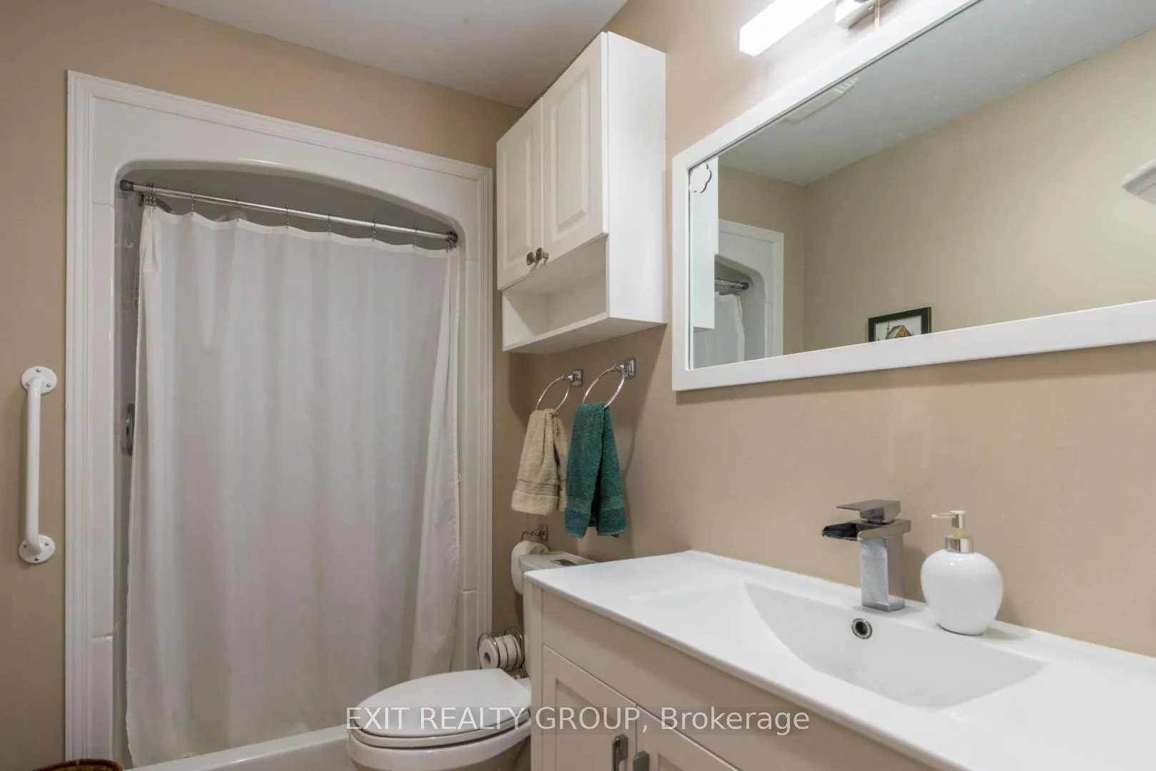 Photo 21 of 36 Cretney Drive, Prince Edward County, Wellington Ward — HOMEH