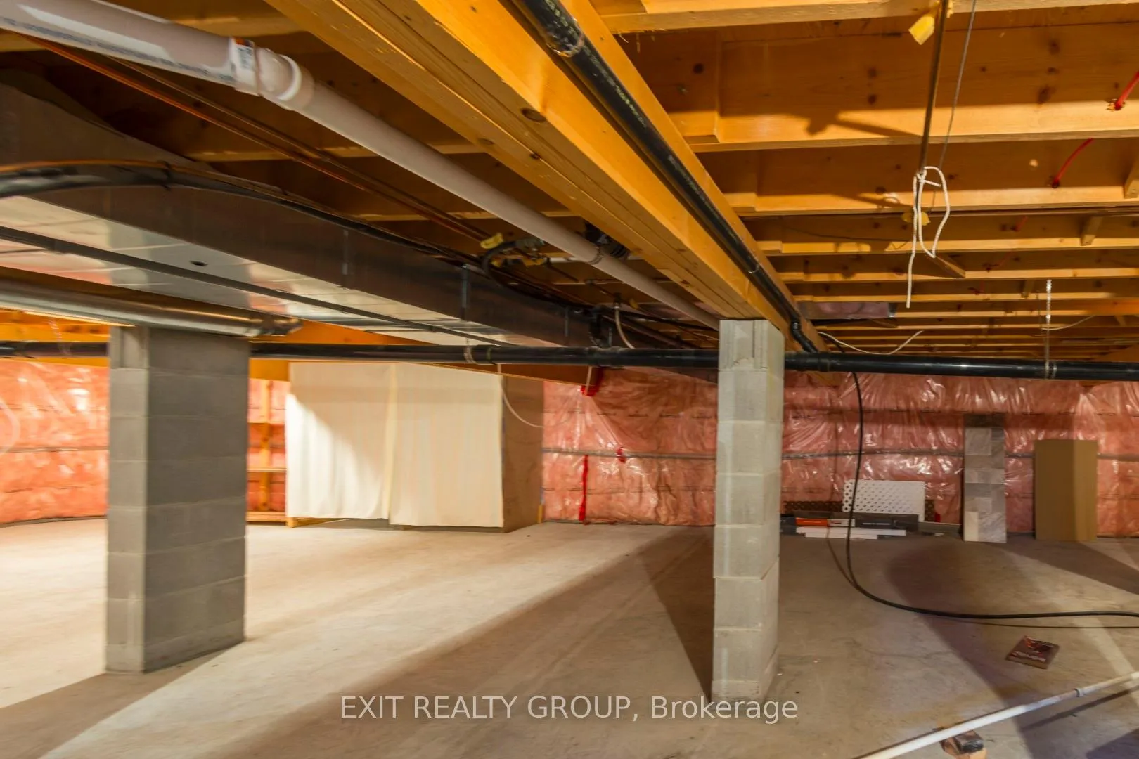 Photo 23 of 36 Cretney Drive, Prince Edward County, Wellington Ward — HOMEH