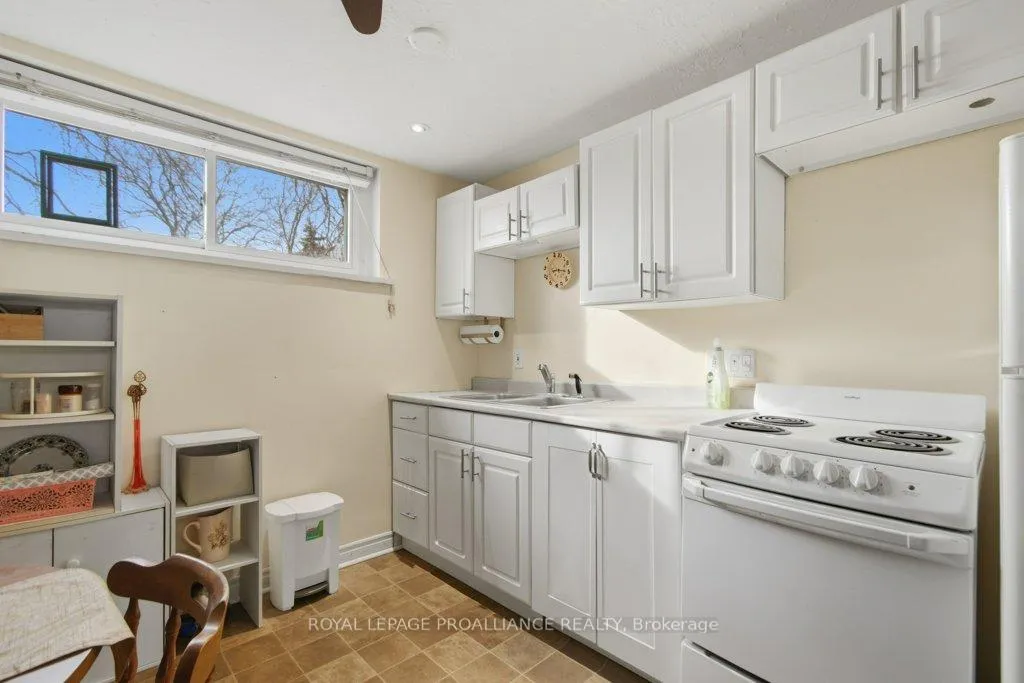 Photo 23 of 61 Lafferty Road, Quinte West, Murray Ward — HOMEH