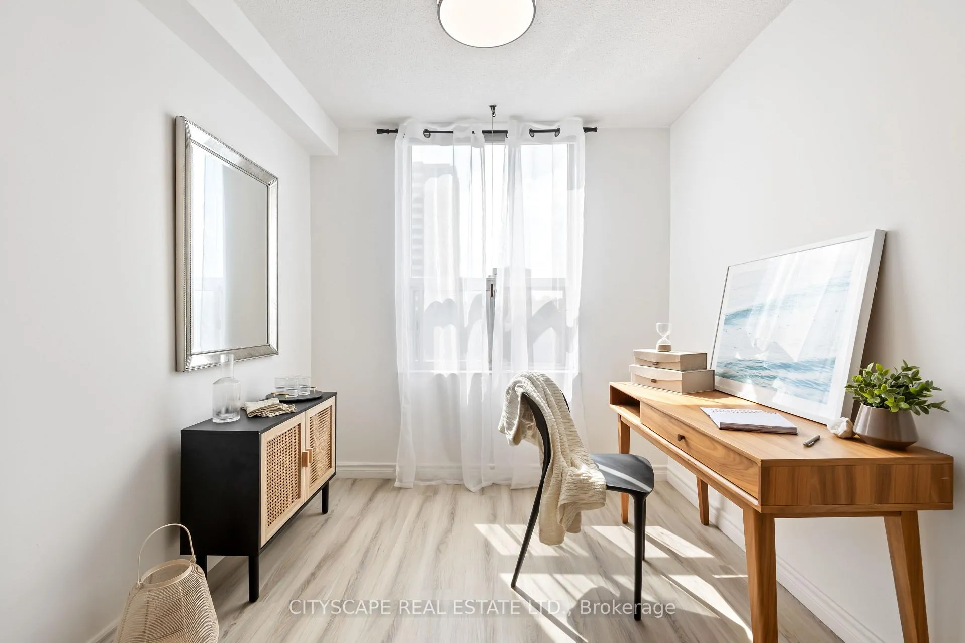 Photo 12 of Unit 618, 20 Edgecliff Golfway, Toronto, Flemingdon Park — HOMEH