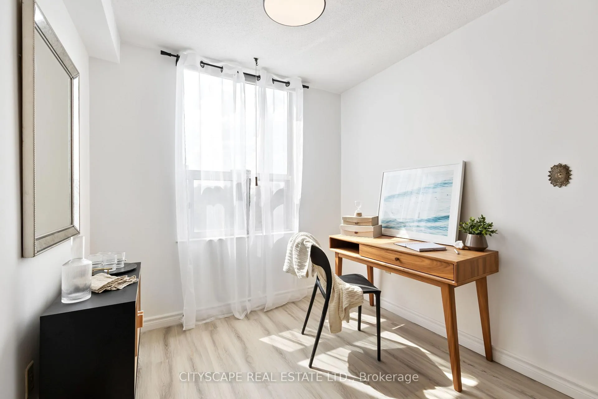 Photo 13 of Unit 618, 20 Edgecliff Golfway, Toronto, Flemingdon Park — HOMEH