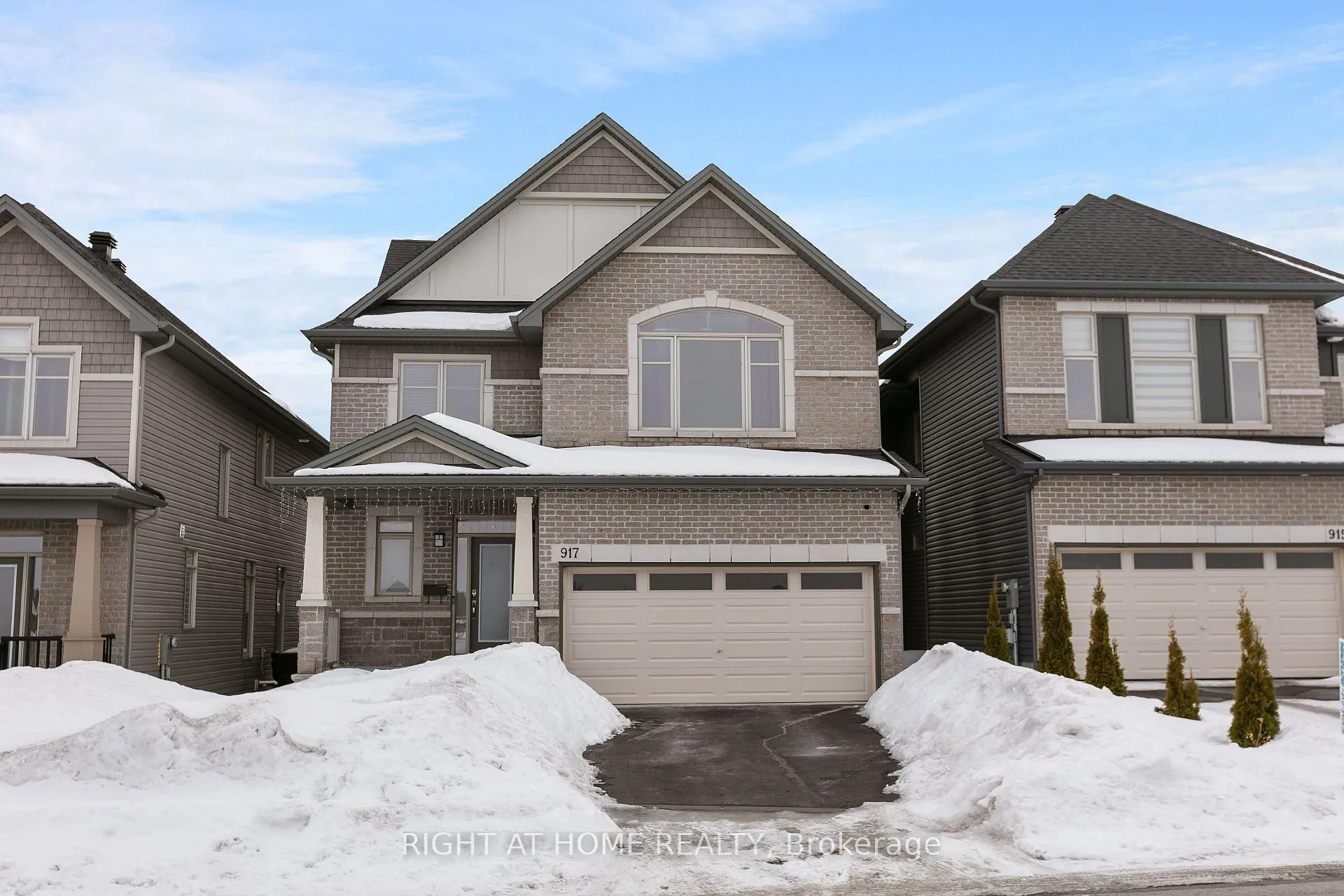 Photo 1 of 917 Littlerock Street, Ottawa, Leitrim — HOMEH