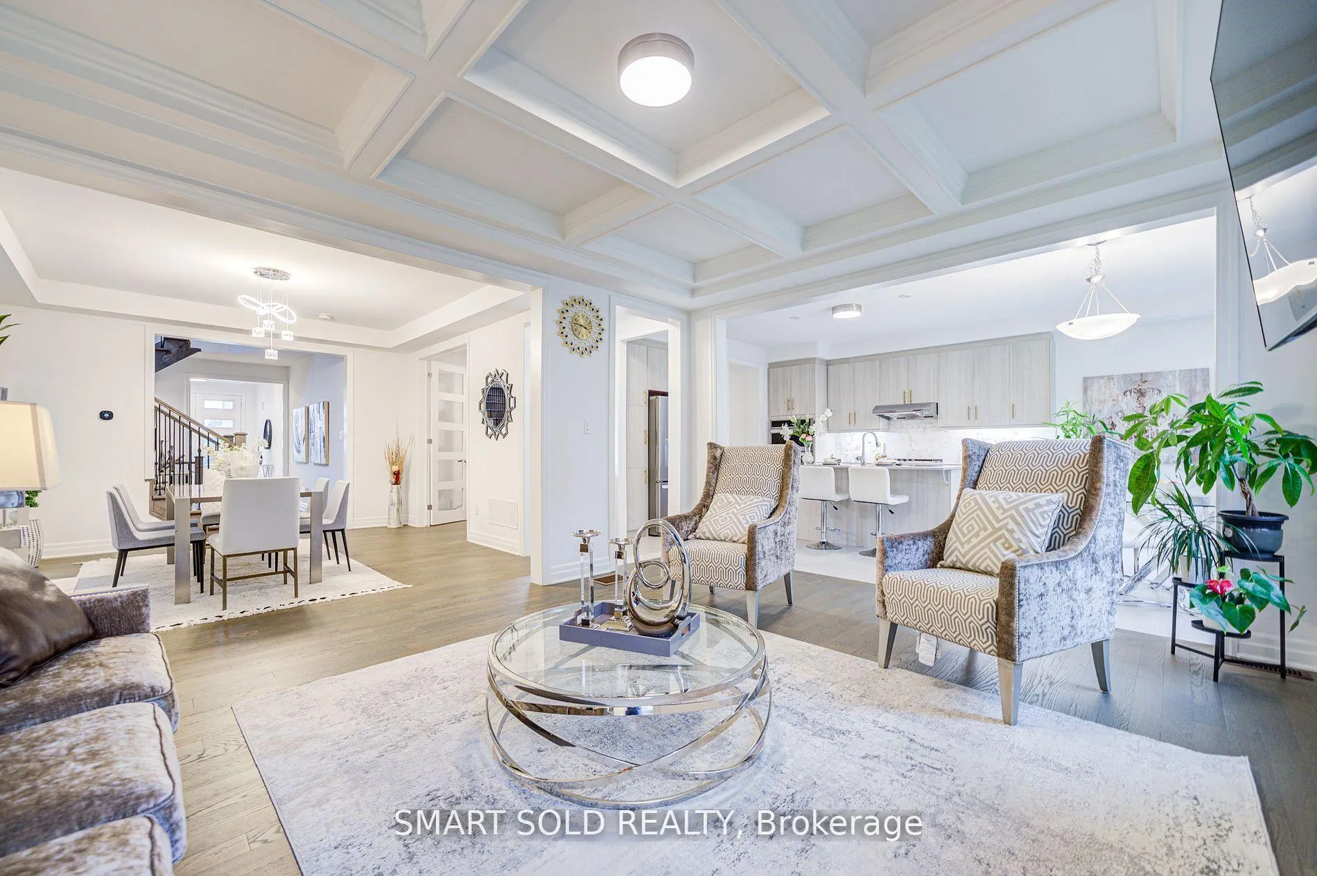 Photo 10 of 40 Misthollow Crescent, Markham, Victoria Square — HOMEH