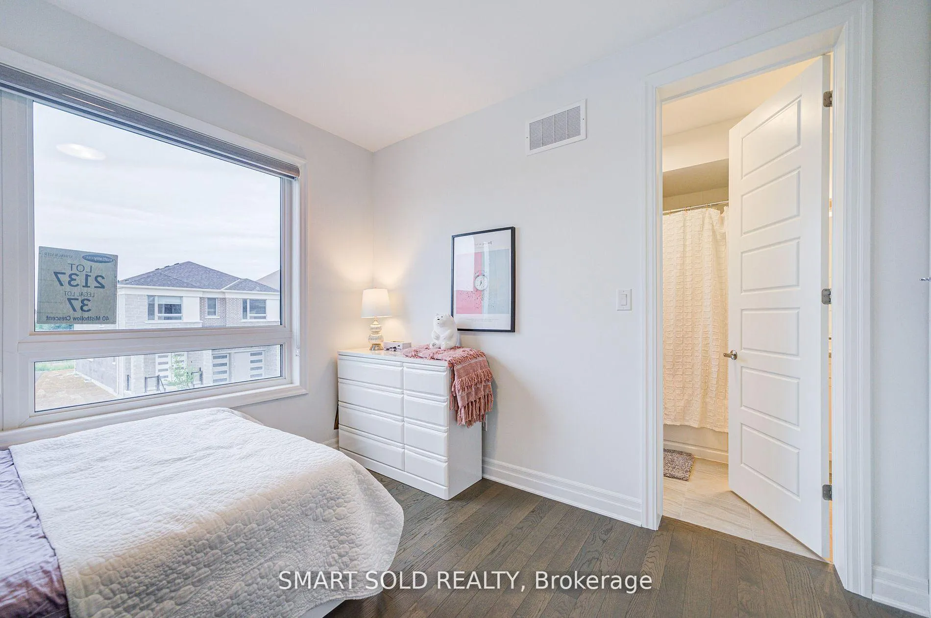Photo 30 of 40 Misthollow Crescent, Markham, Victoria Square — HOMEH