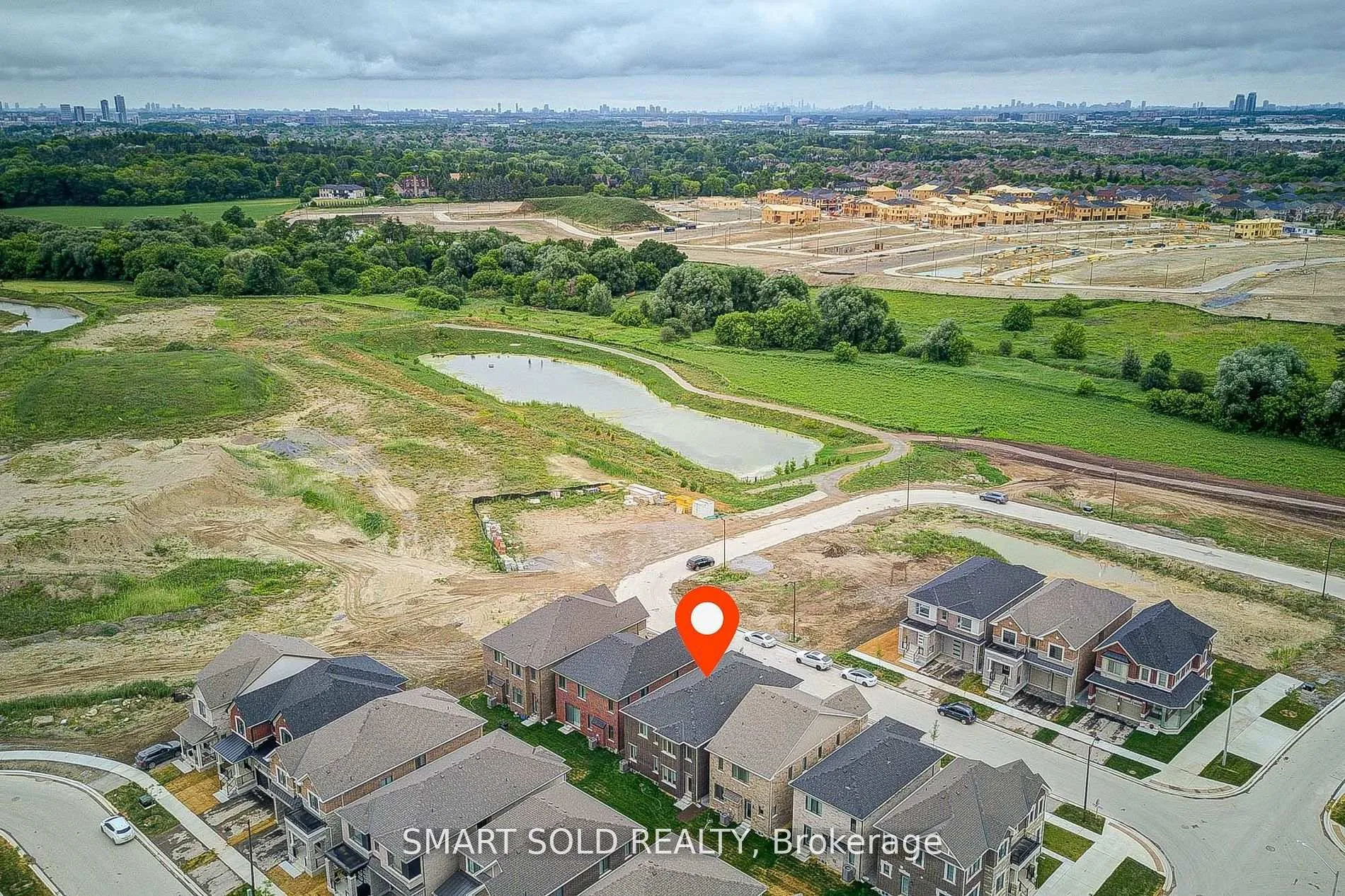 Photo 45 of 40 Misthollow Crescent, Markham, Victoria Square — HOMEH