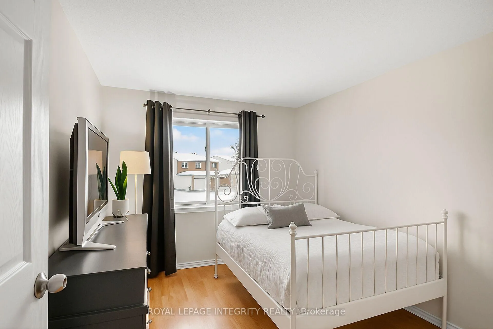 Photo 16 of Unit 36, 1867 Simard Drive, Ottawa, Chateauneuf — HOMEH