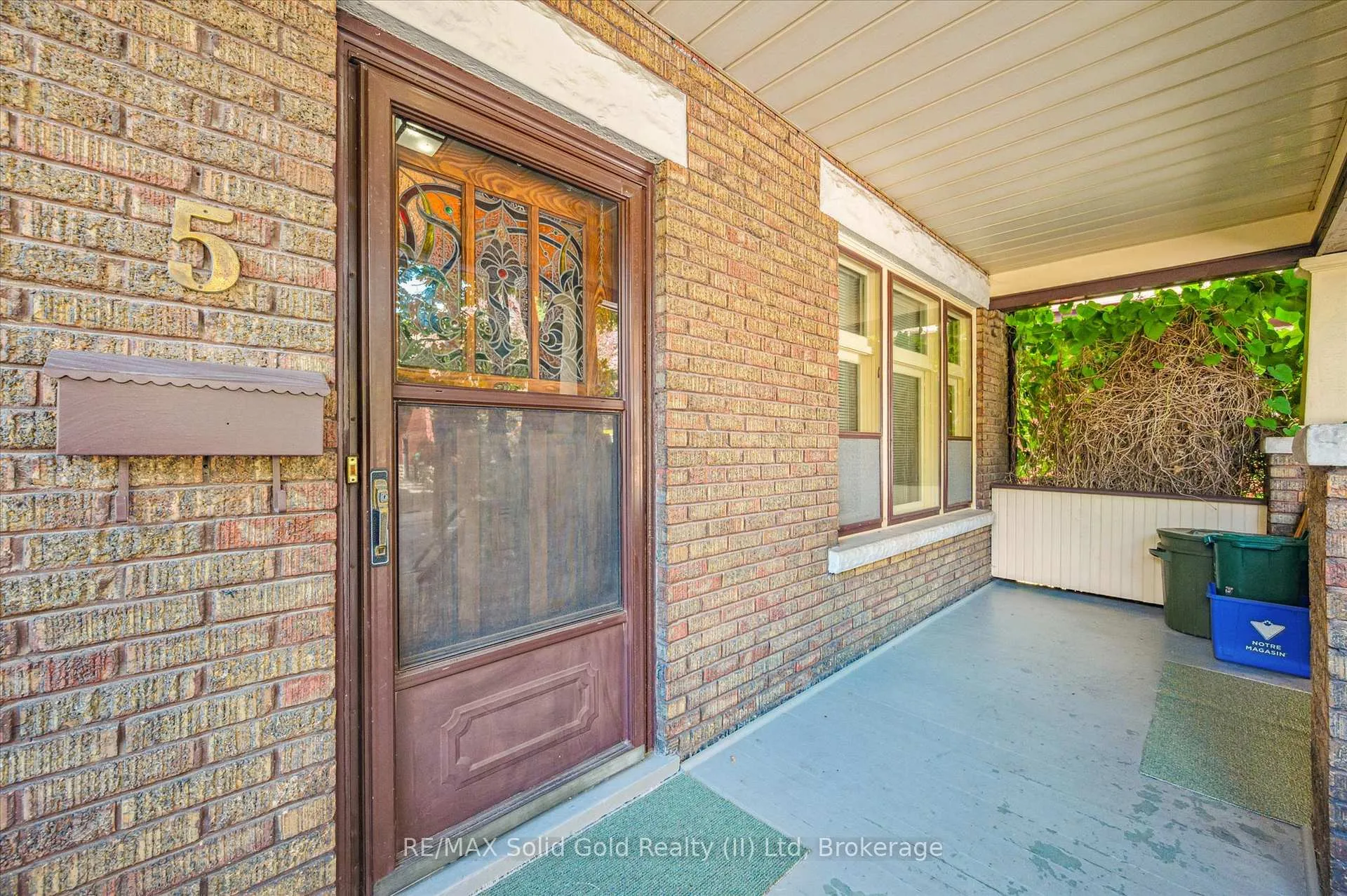 Photo 3 of 5 Dekay Street, Kitchener — HOMEH