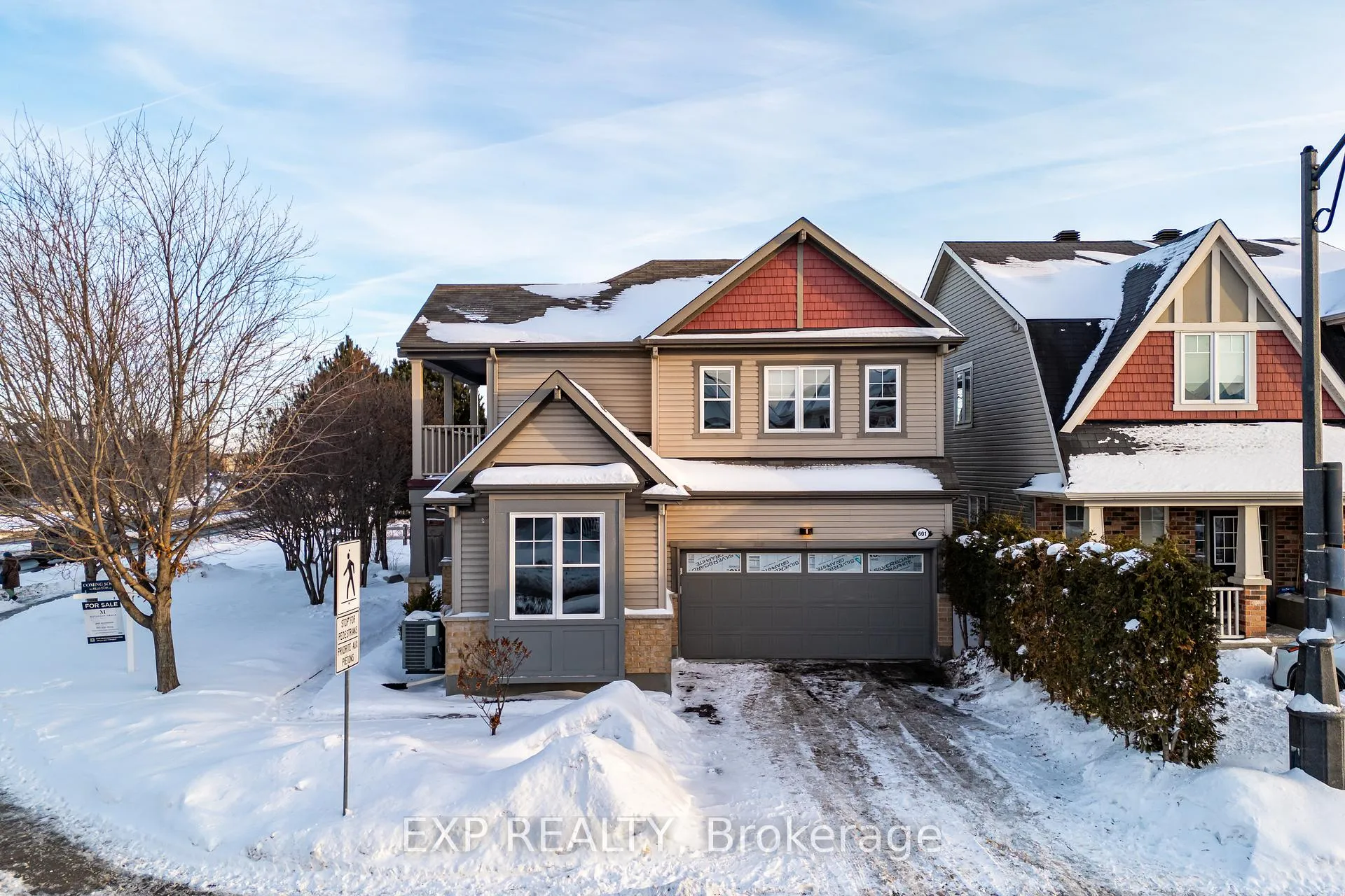 Front of 601 Rosehill Avenue