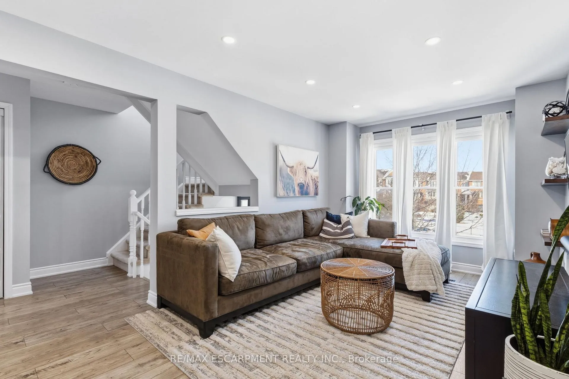 Photo 21 of 5123 Dryden Avenue, Burlington, Orchard — HOMEH
