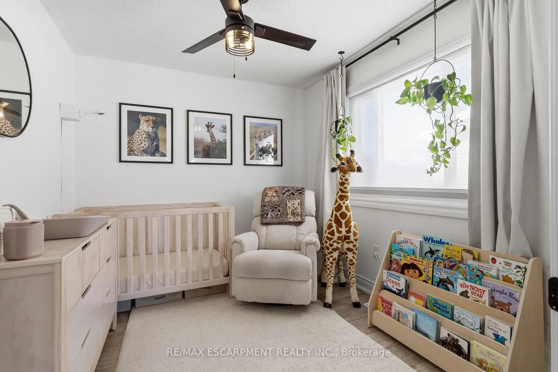 Photo 30 of 5123 Dryden Avenue, Burlington, Orchard — HOMEH