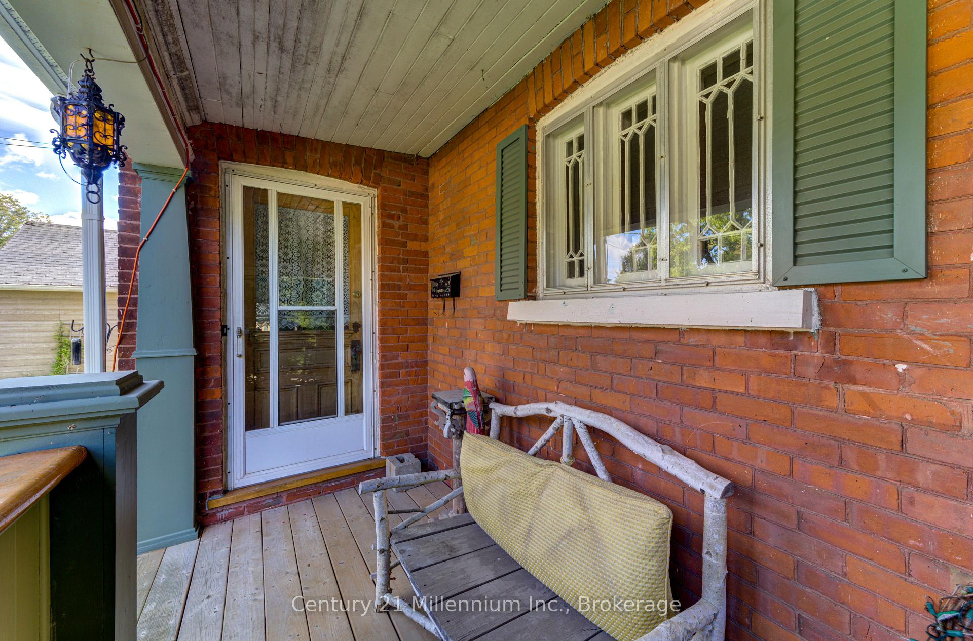 Photo 5 of 47 Pearson Street, Meaford — HOMEH