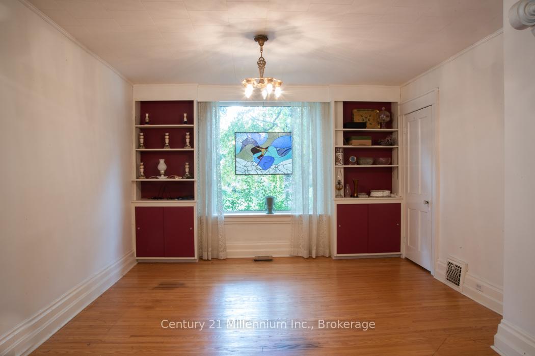 Photo 12 of 47 Pearson Street, Meaford — HOMEH