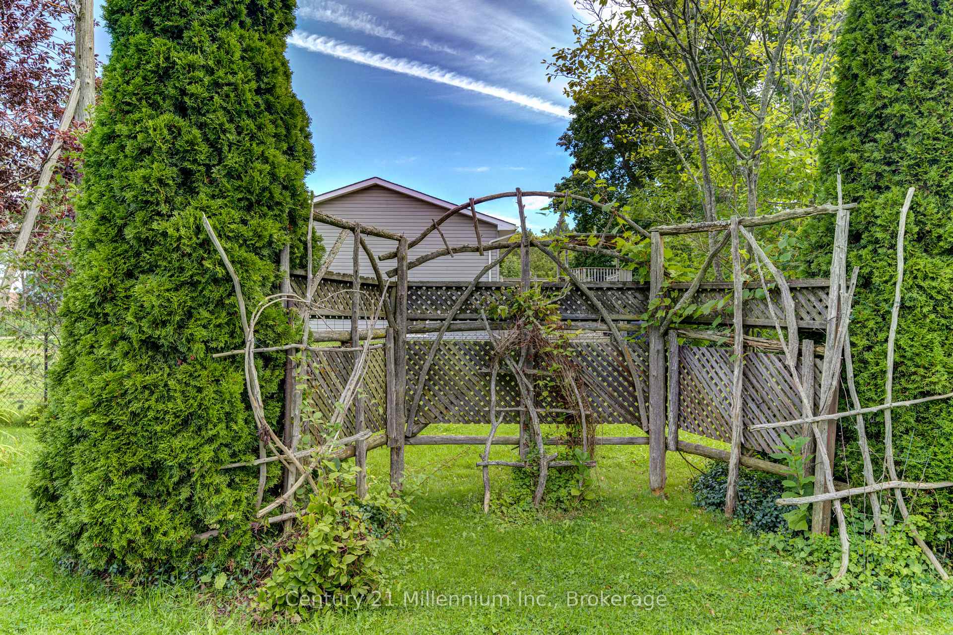 Photo 32 of 47 Pearson Street, Meaford — HOMEH