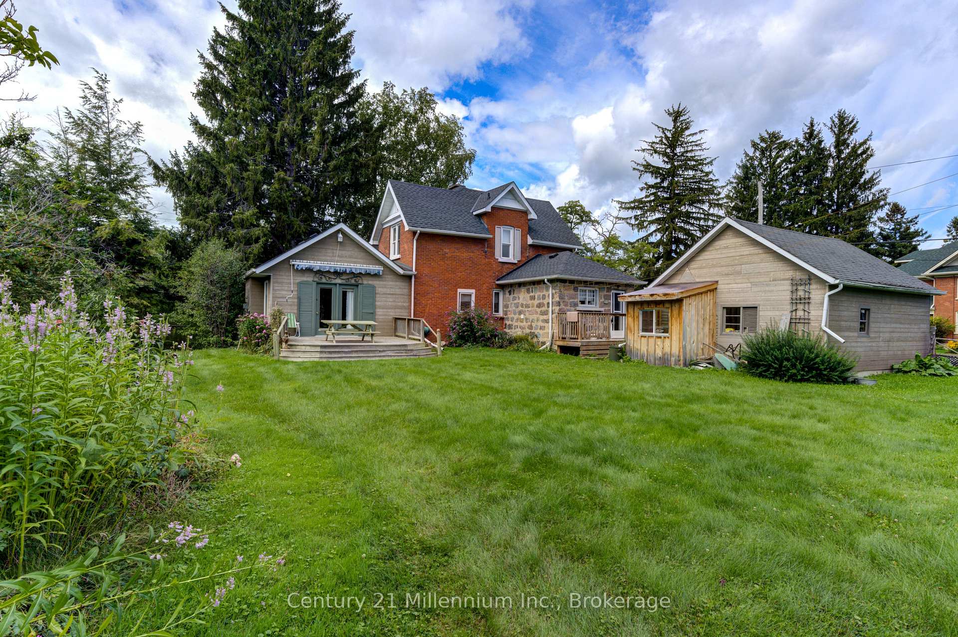 Photo 33 of 47 Pearson Street, Meaford — HOMEH