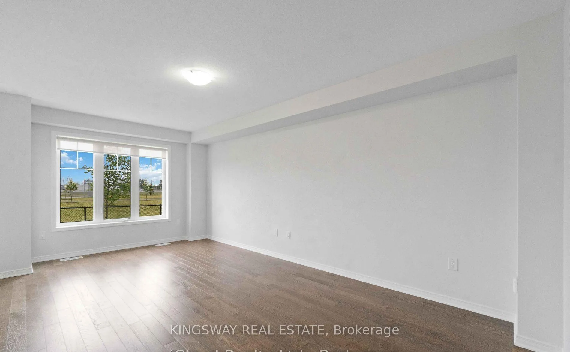 Photo 5 of 17 Armes Street, Hamilton, Binbrook — HOMEH