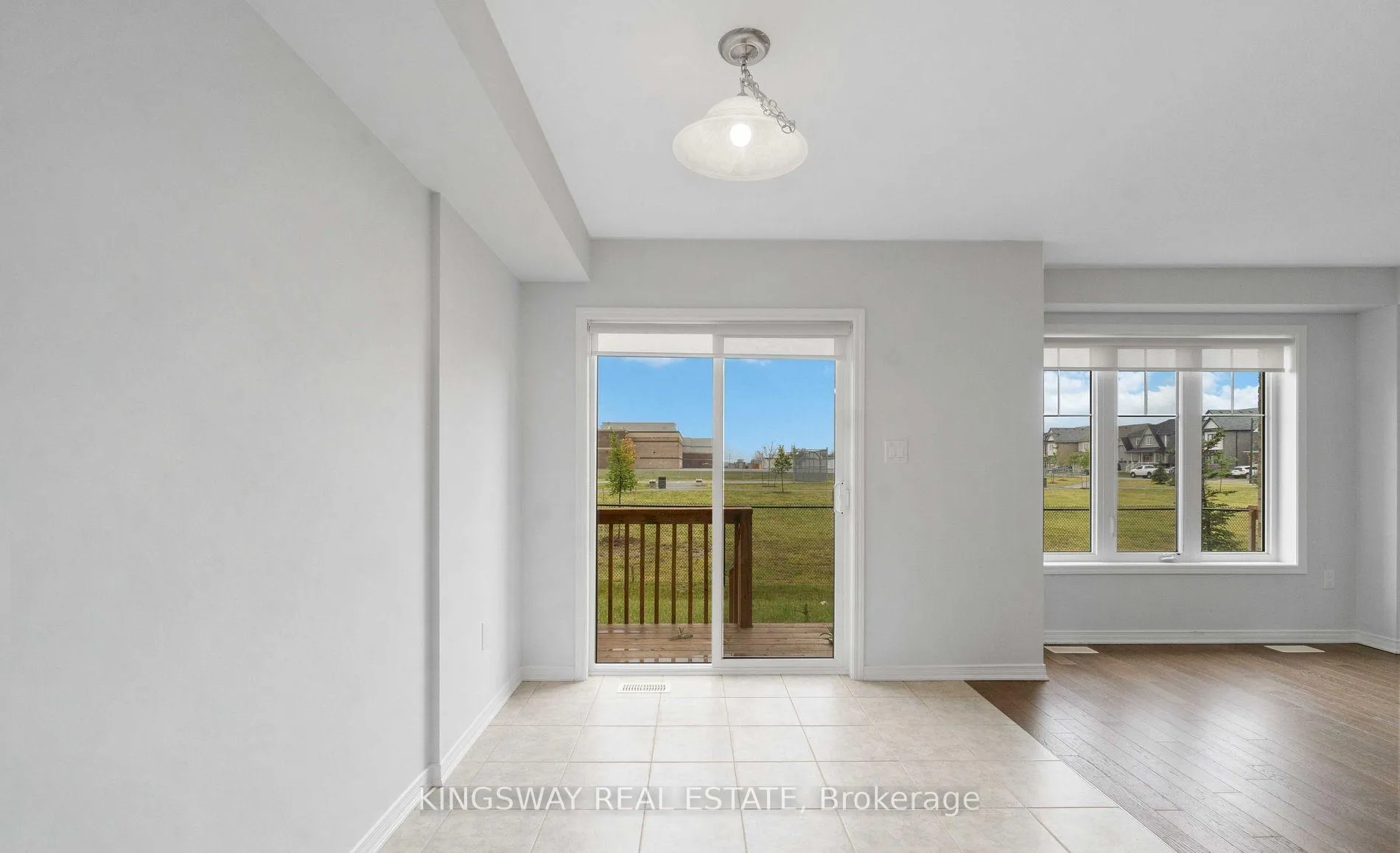 Photo 10 of 17 Armes Street, Hamilton, Binbrook — HOMEH