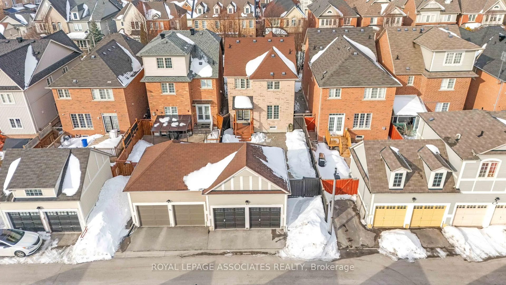 Photo 30 of 33 Evaridge Drive, Markham, Cornell — HOMEH
