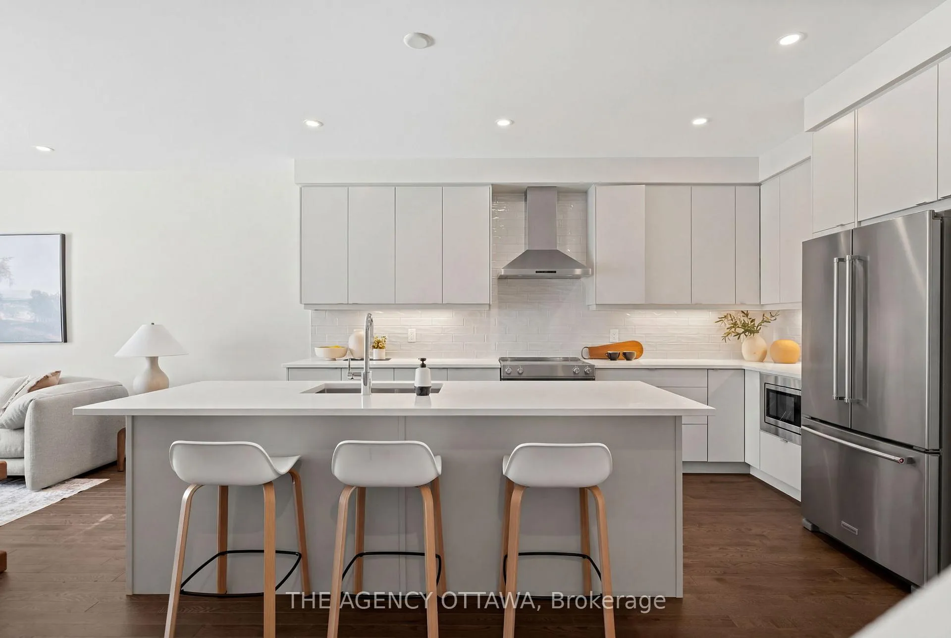 Photo 7 of 1003 Kitigan Grove, Ottawa, Kanata - Kanata Lakes/Heritage Hills — HOMEH