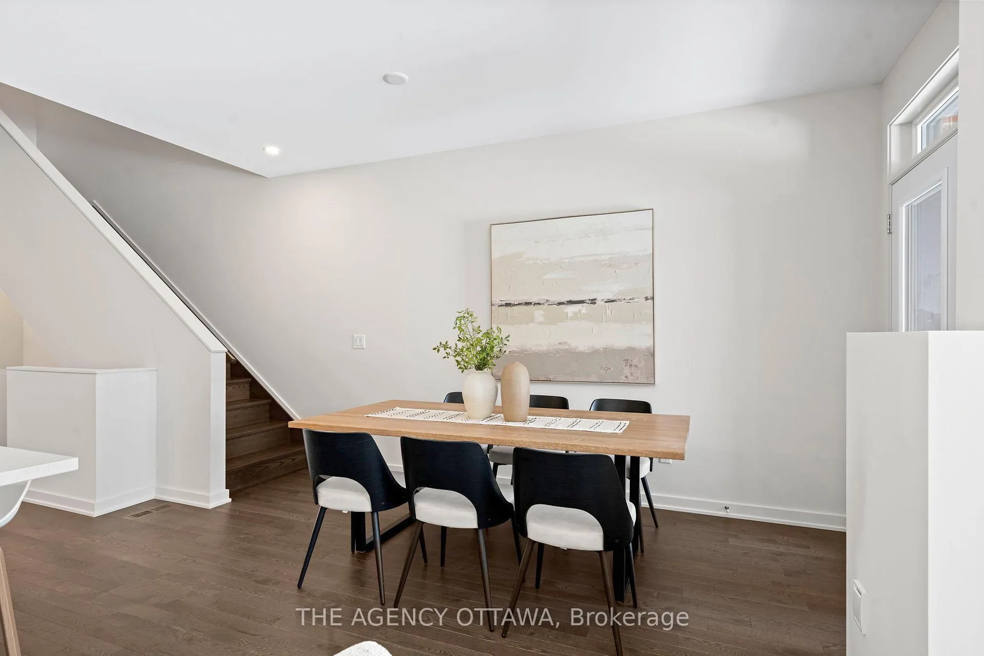 Photo 15 of 1003 Kitigan Grove, Ottawa, Kanata - Kanata Lakes/Heritage Hills — HOMEH