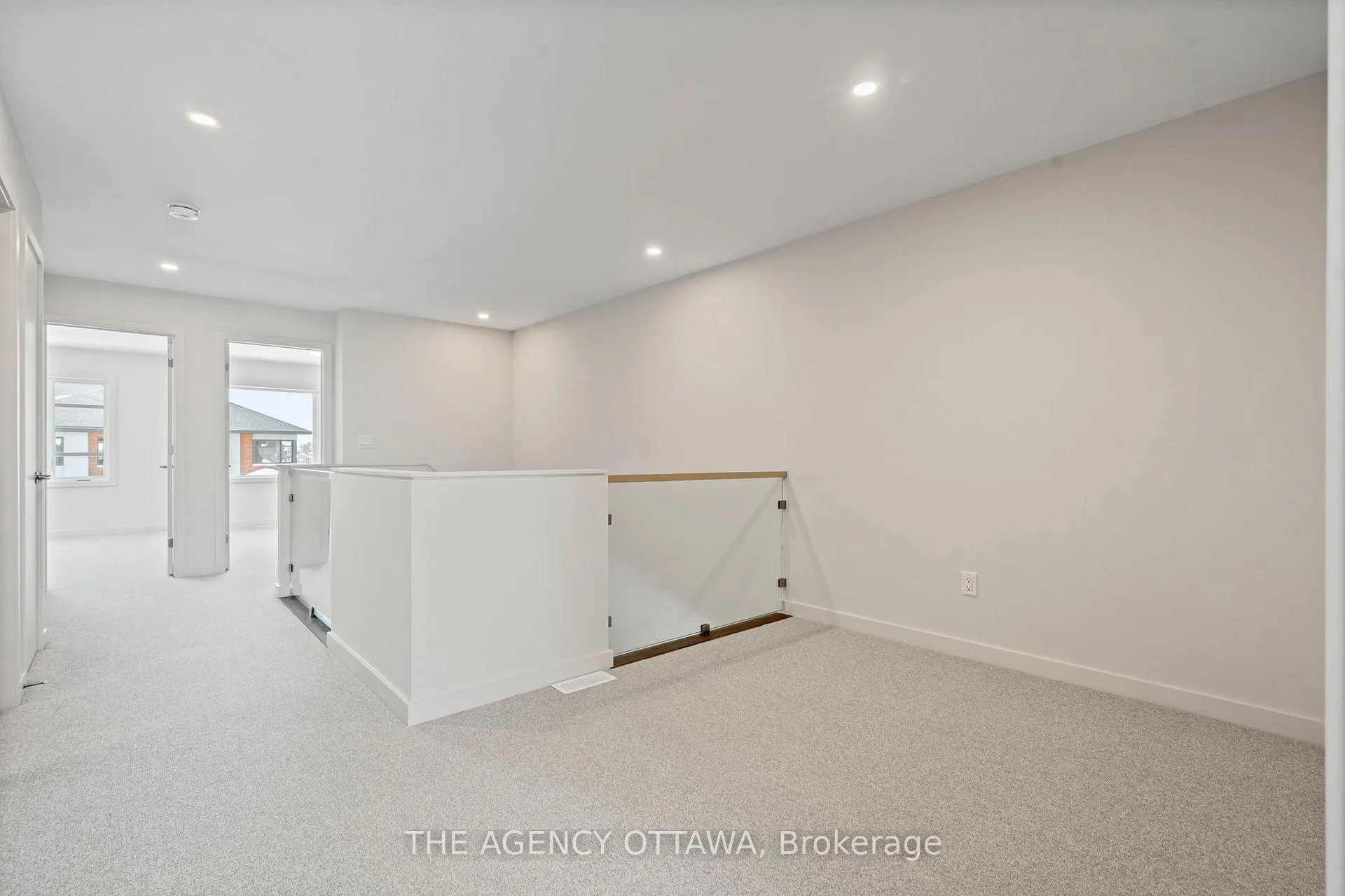 Photo 20 of 1003 Kitigan Grove, Ottawa, Kanata - Kanata Lakes/Heritage Hills — HOMEH