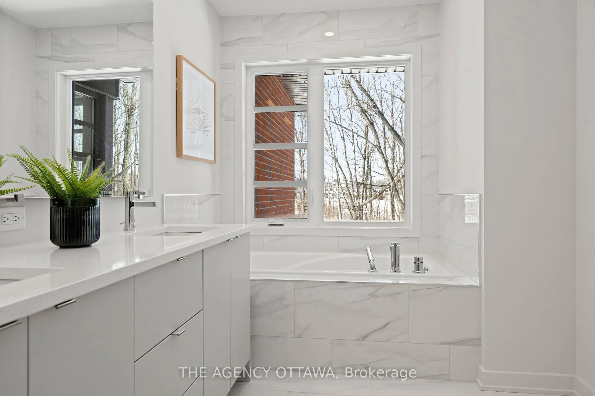 Photo 25 of 1003 Kitigan Grove, Ottawa, Kanata - Kanata Lakes/Heritage Hills — HOMEH