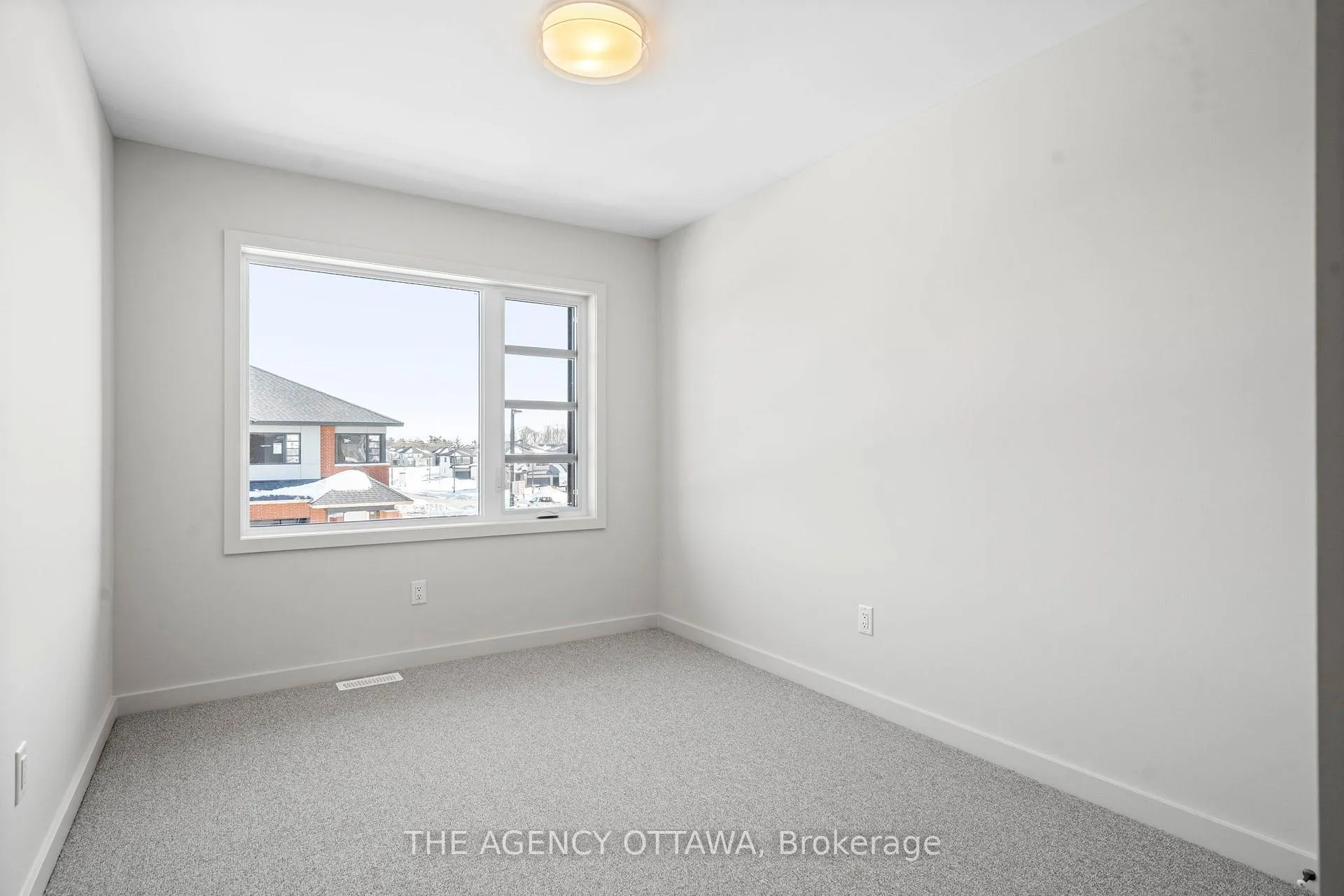 Photo 27 of 1003 Kitigan Grove, Ottawa, Kanata - Kanata Lakes/Heritage Hills — HOMEH