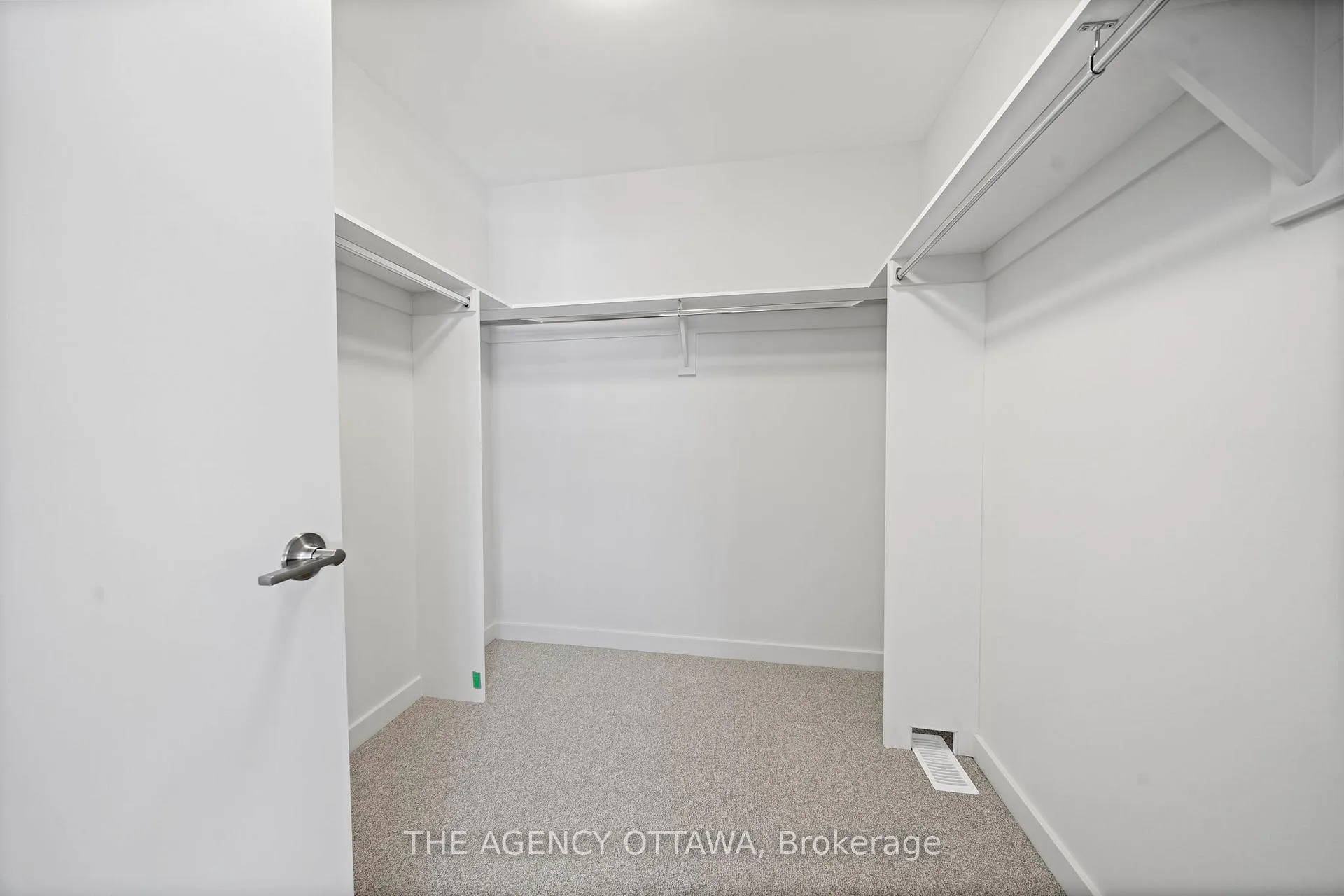 Photo 35 of 1003 Kitigan Grove, Ottawa, Kanata - Kanata Lakes/Heritage Hills — HOMEH