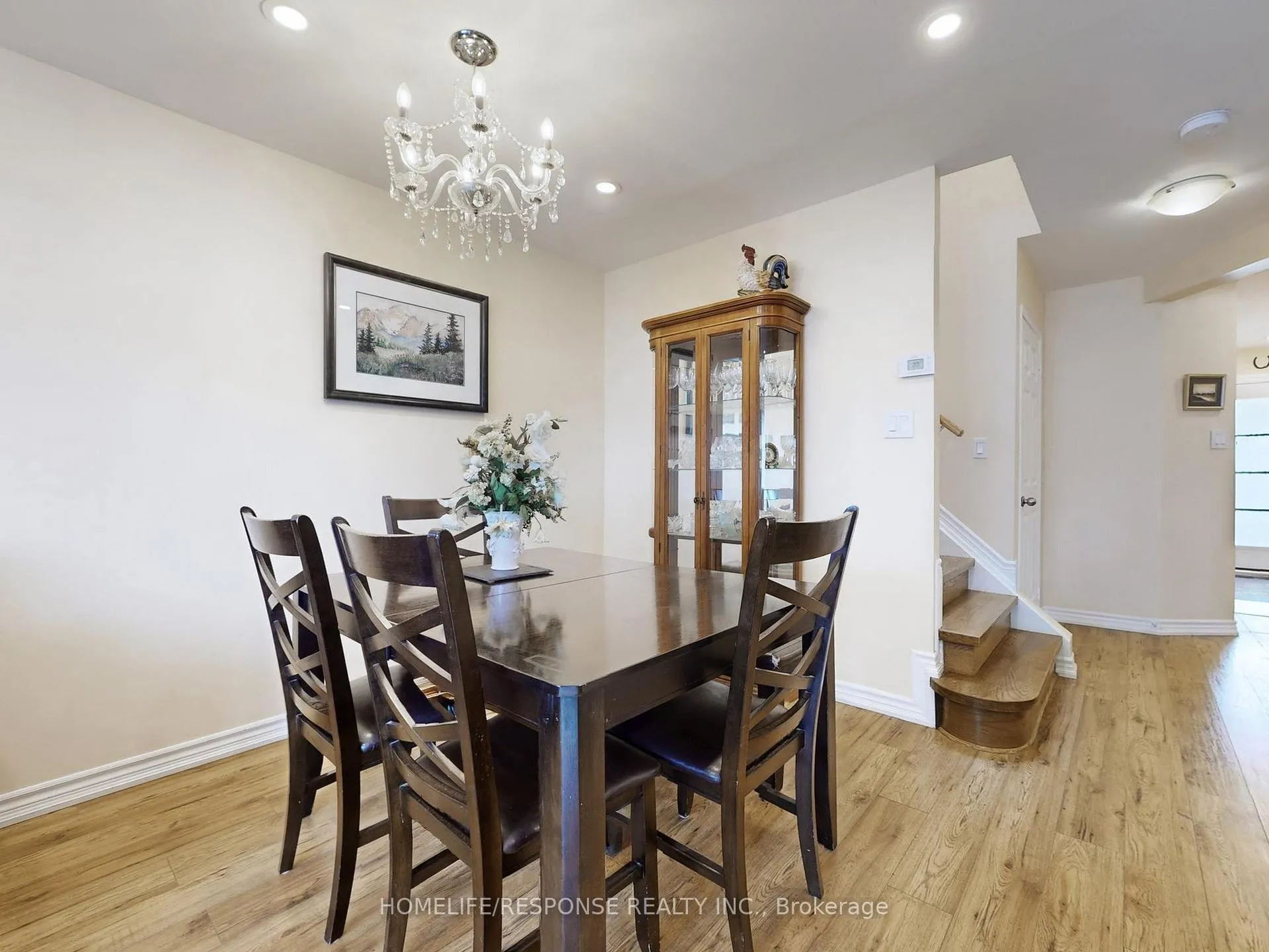 Photo 7 of 5134 Lampman Avenue, Burlington, Uptown — HOMEH