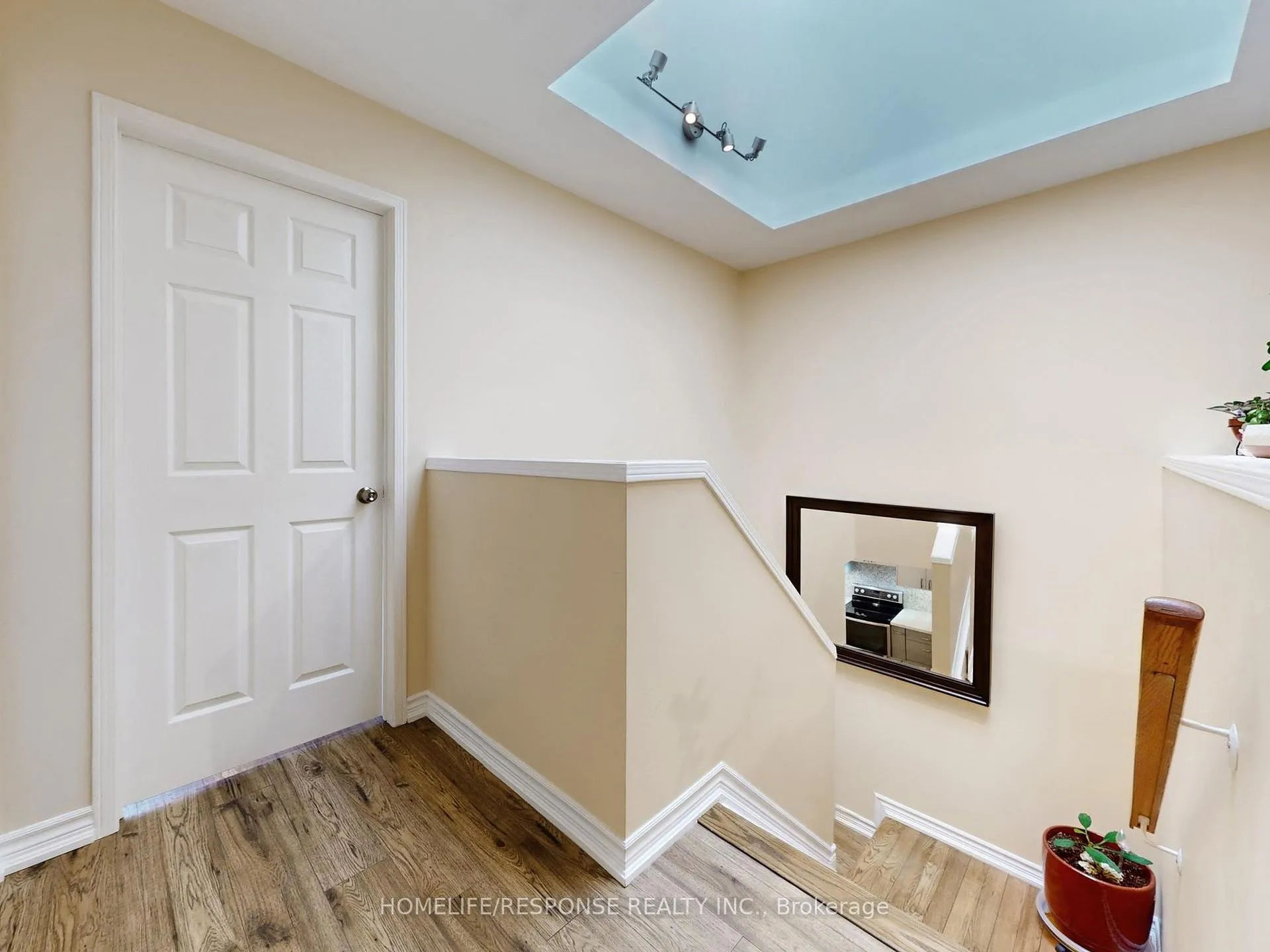 Photo 16 of 5134 Lampman Avenue, Burlington, Uptown — HOMEH
