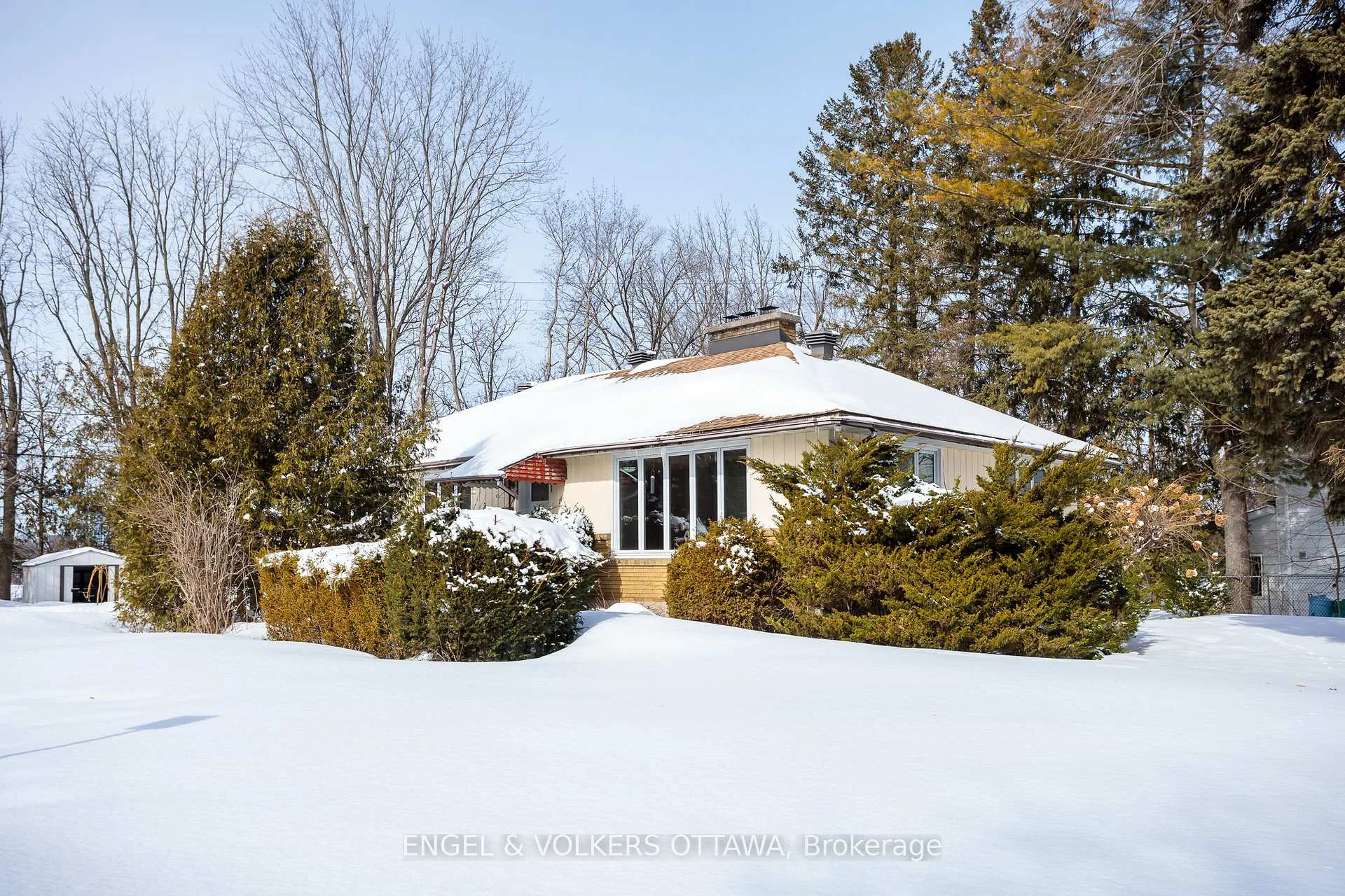 Photo 1 of 141 Rodney Crescent, Ottawa, Faircrest Heights — HOMEH