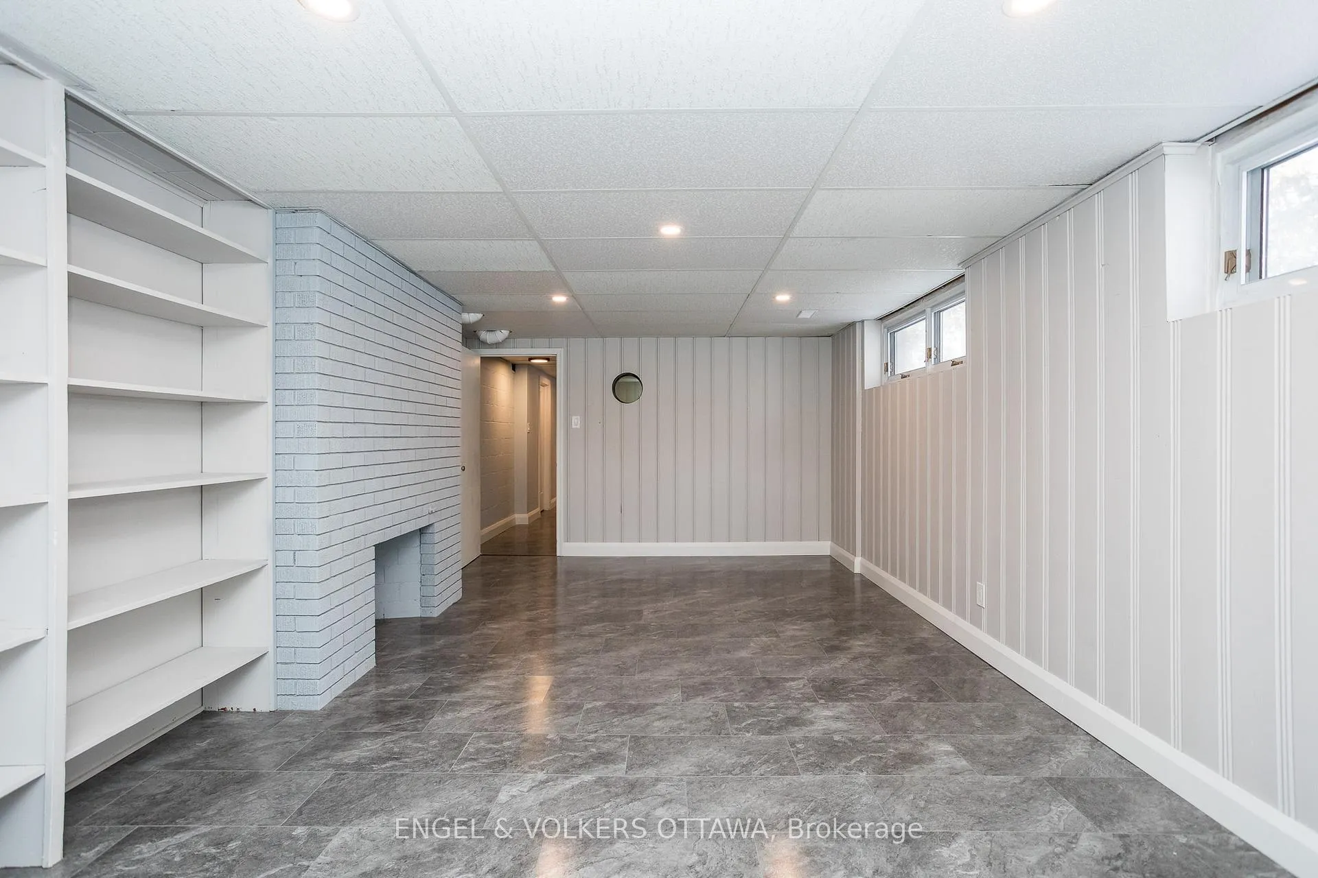 Photo 39 of 141 Rodney Crescent, Ottawa, Faircrest Heights — HOMEH
