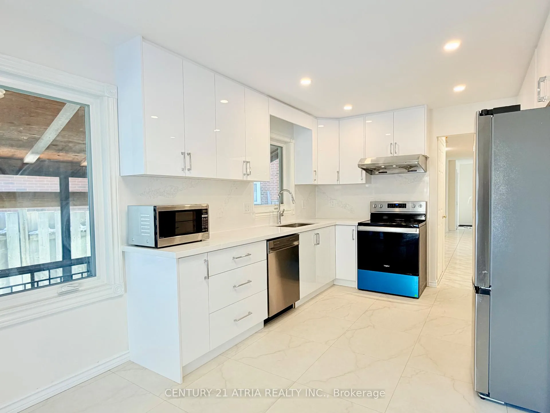 Photo 14 of 72 Bendamere Crescent, Markham, Raymerville — HOMEH