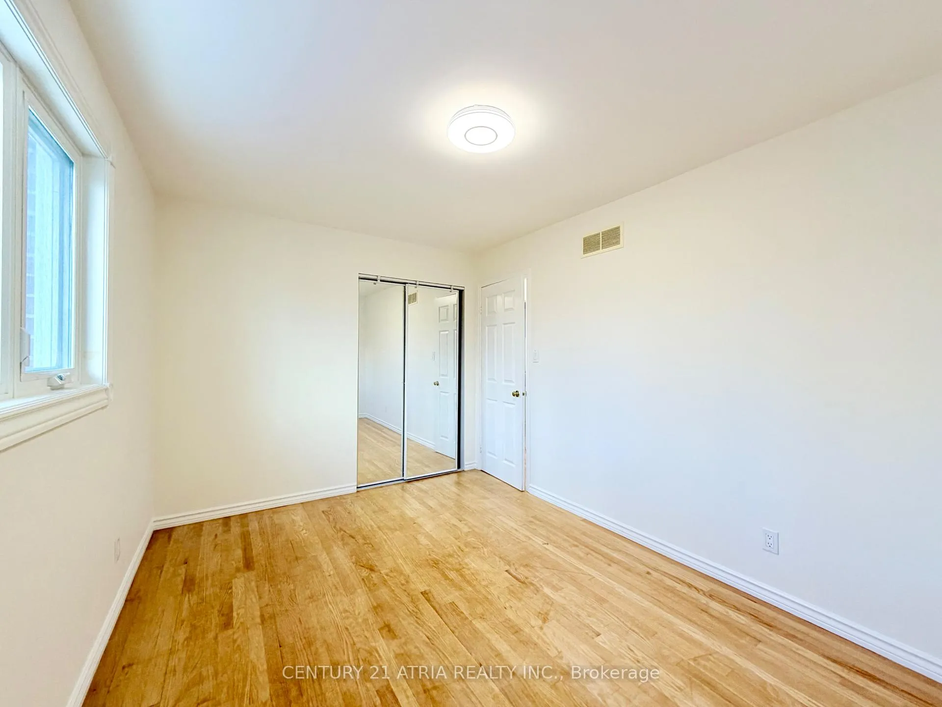 Photo 28 of 72 Bendamere Crescent, Markham, Raymerville — HOMEH
